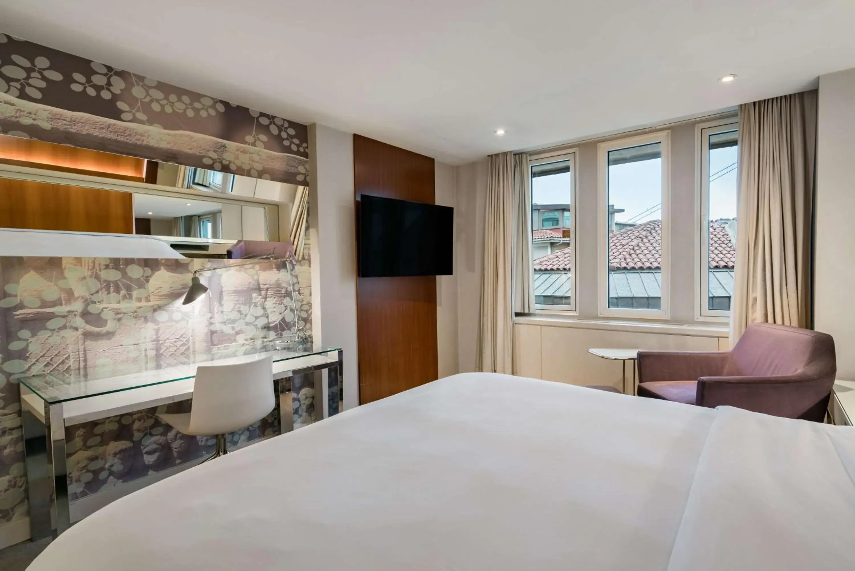 Bedroom, Bed in Radisson Blu Bosphorus Hotel Bedroom, Bed in Radisson Blu Bosphorus Hotel