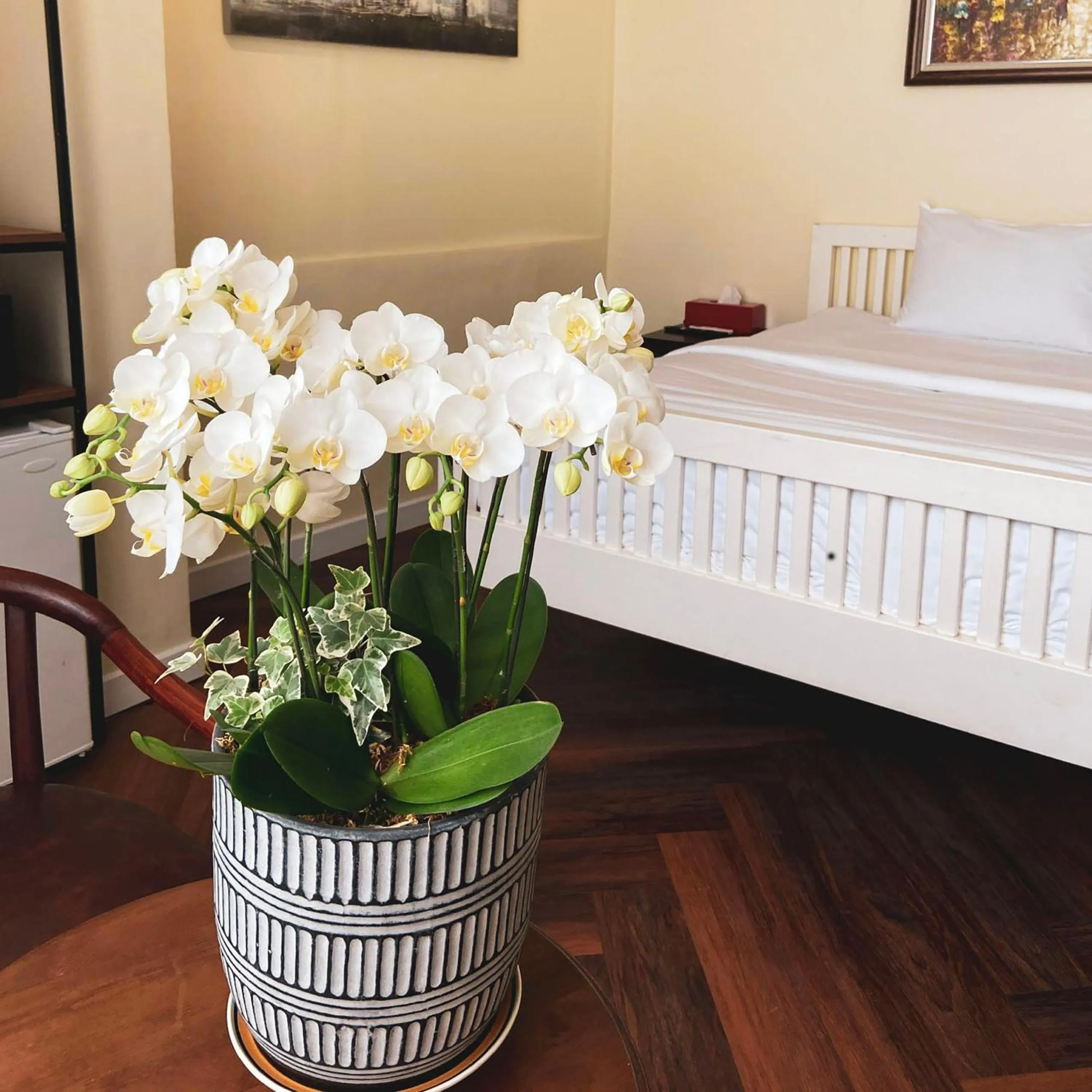 Decorative detail, Bed in 9 Hostel and Suites