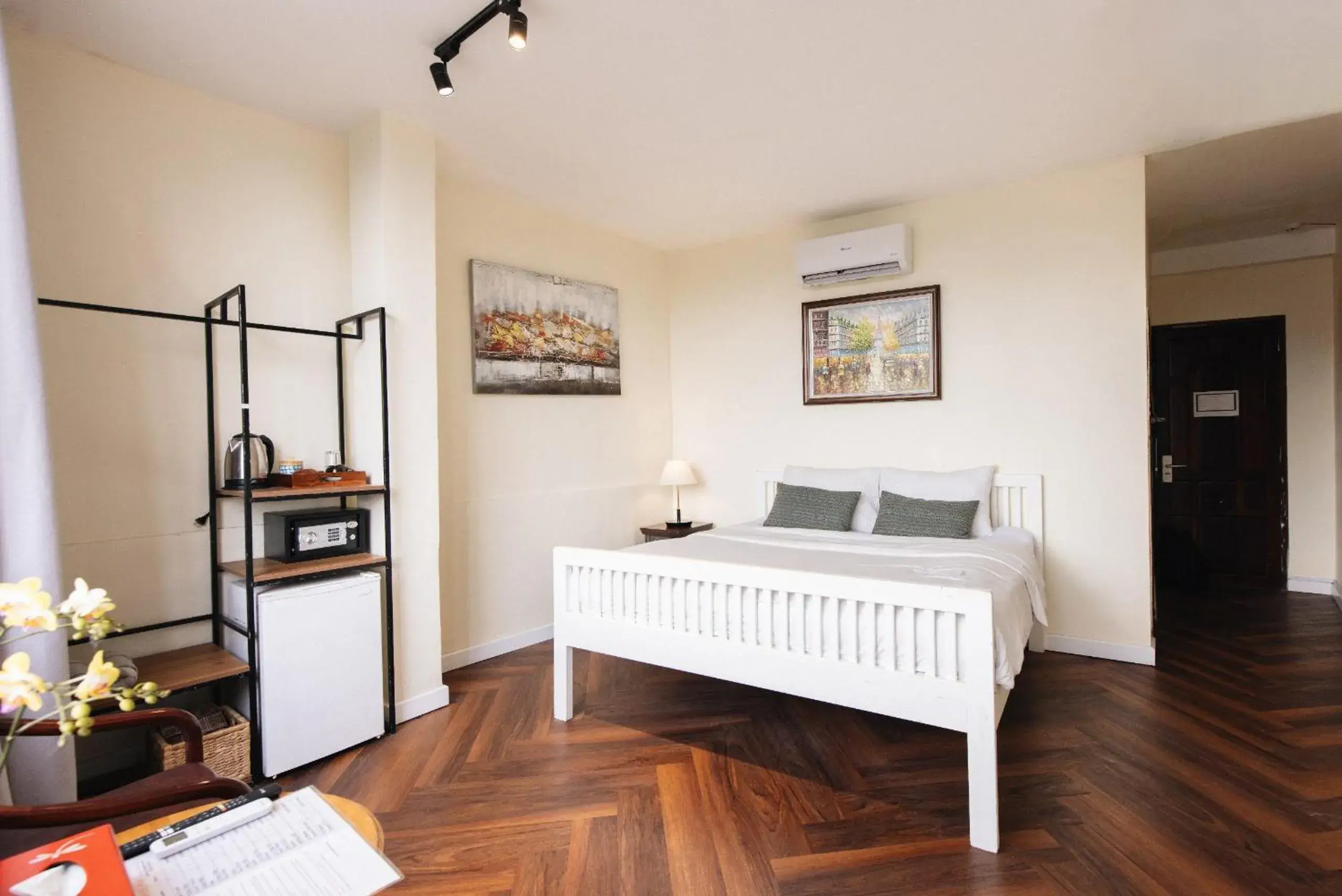 Bedroom, Bed in 9 Hostel and Suites Bedroom, Bed in 9 Hostel and Suites