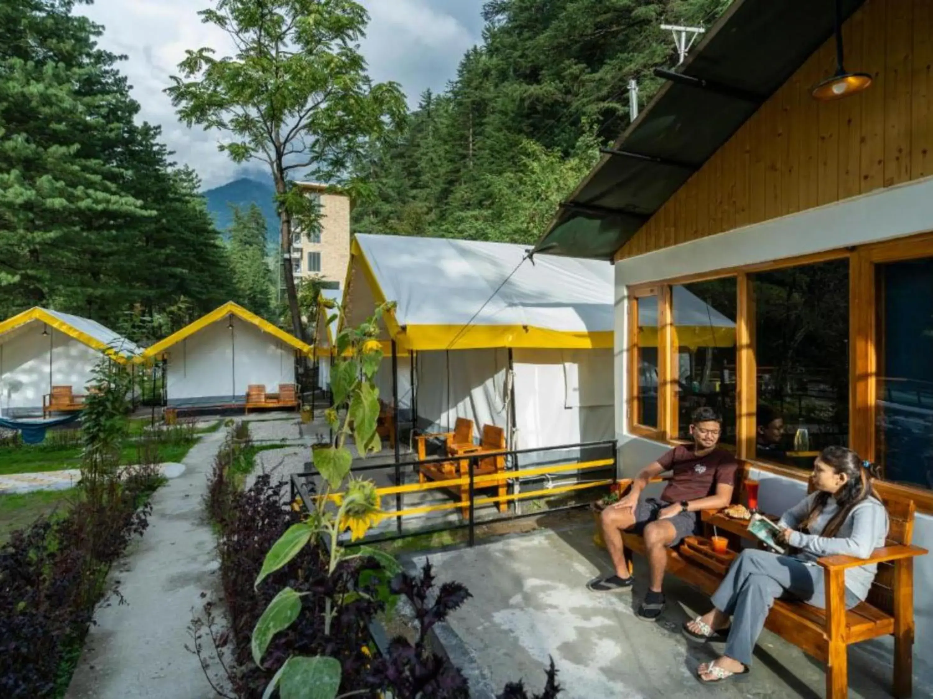 Property building in The Hosteller Kasol, Riverside Property building in The Hosteller Kasol, Riverside