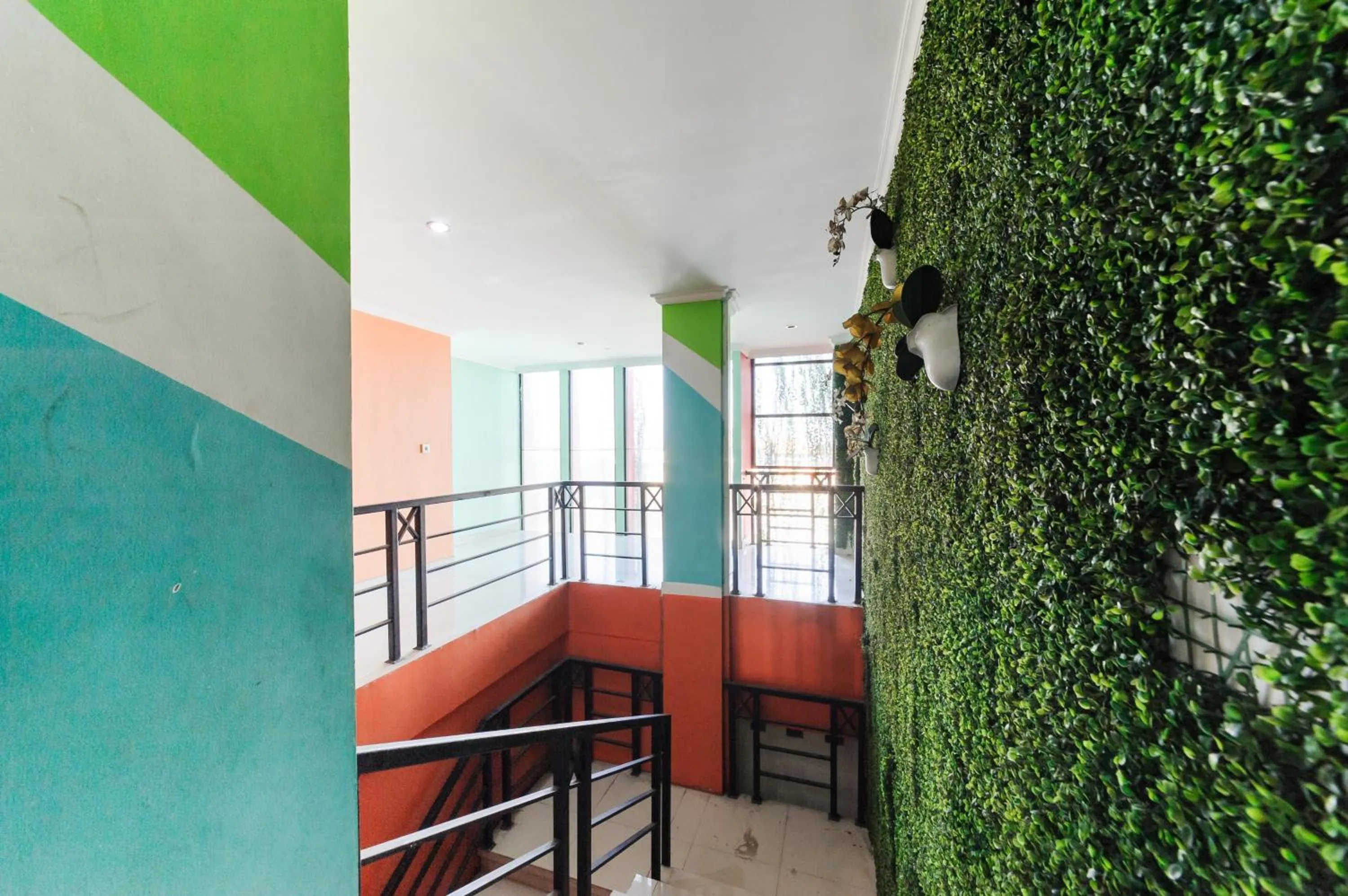 Property building in Gita Inn Bali RedPartner