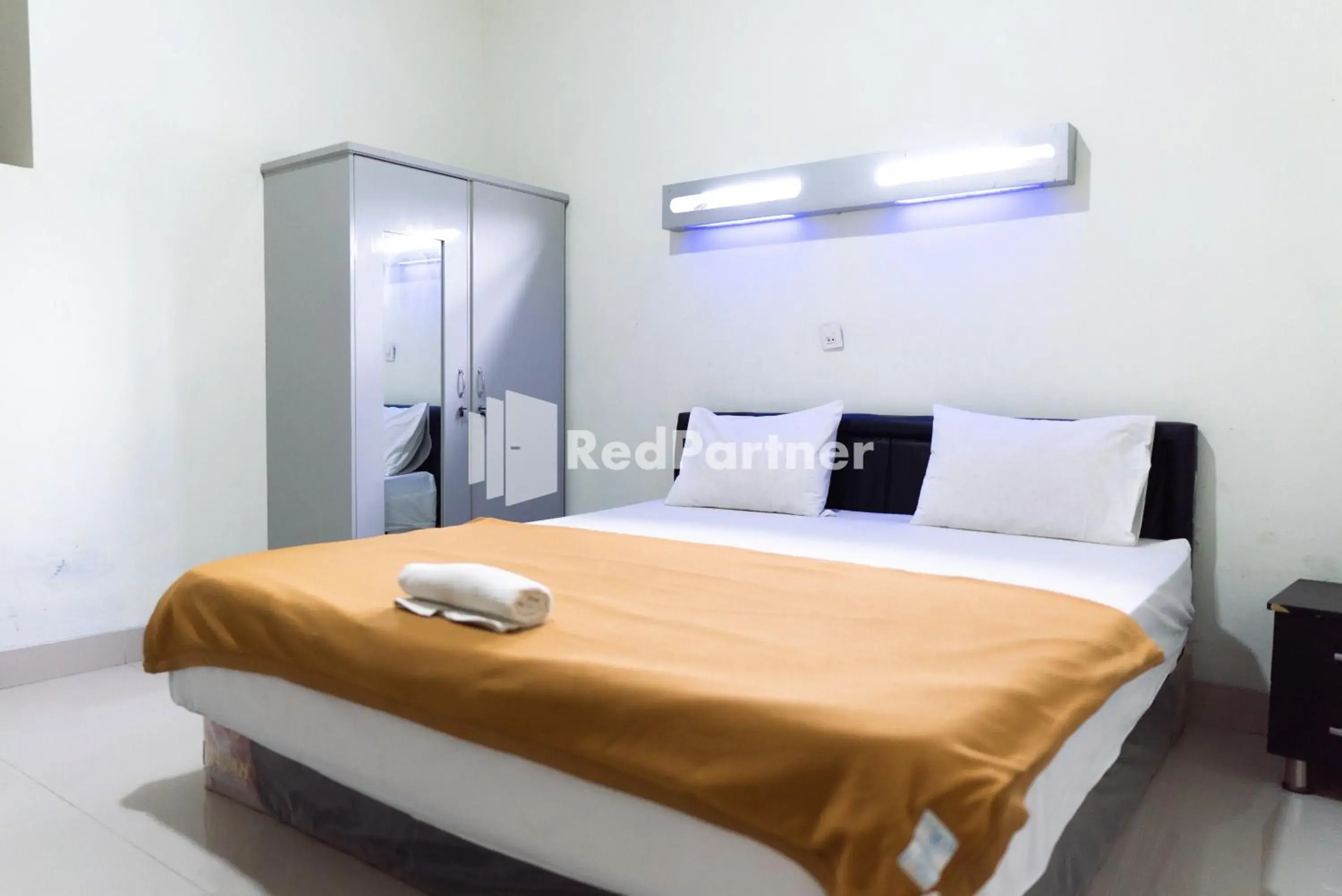 Bedroom, Bed in Wisma Aini Syariah Lampung Mitra RedDoorz Bedroom, Bed in Wisma Aini Syariah Lampung Mitra RedDoorz