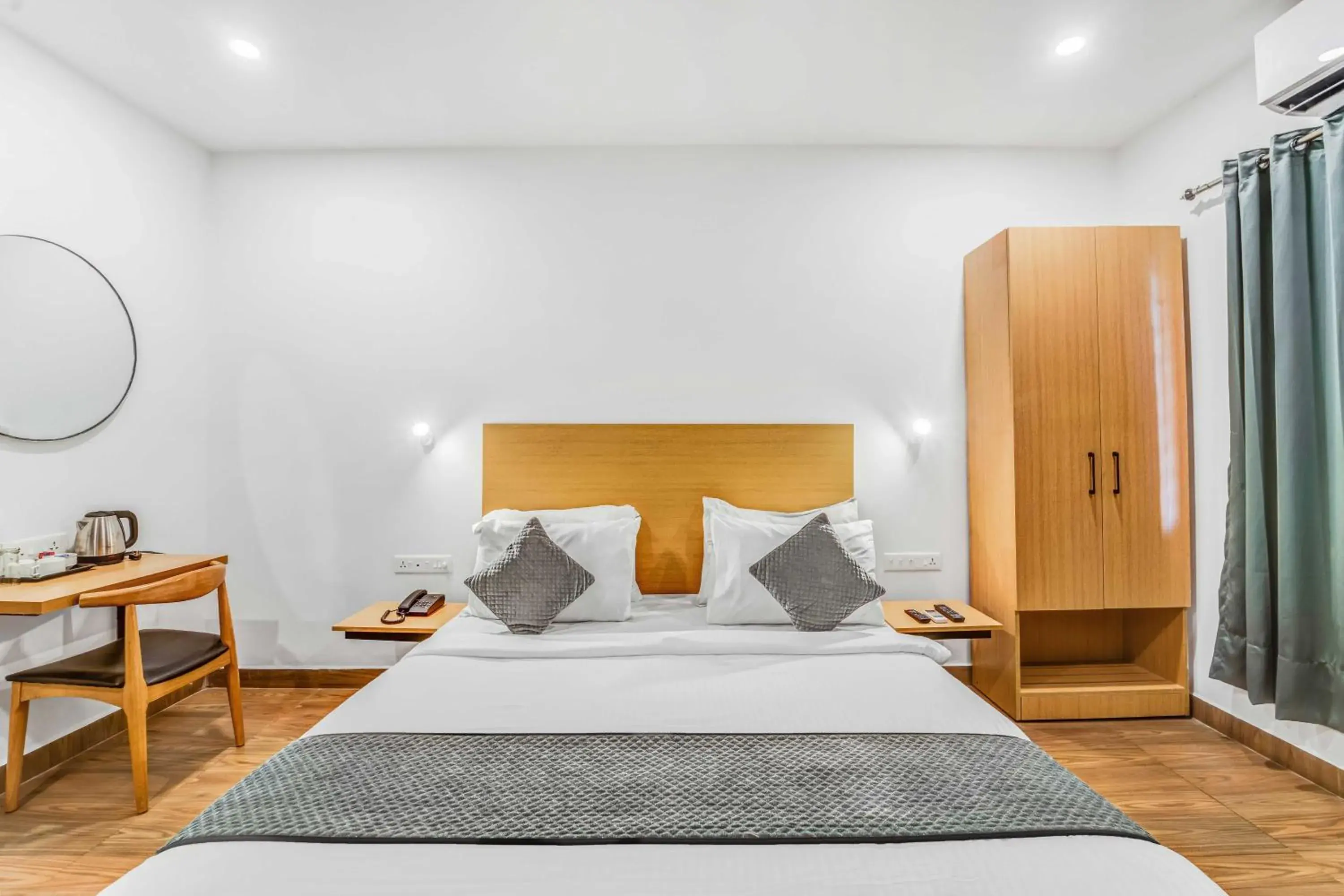 Bed in Rohaan Inn - UPAR Hotels Ashok Nagar Bed in Rohaan Inn - UPAR Hotels Ashok Nagar