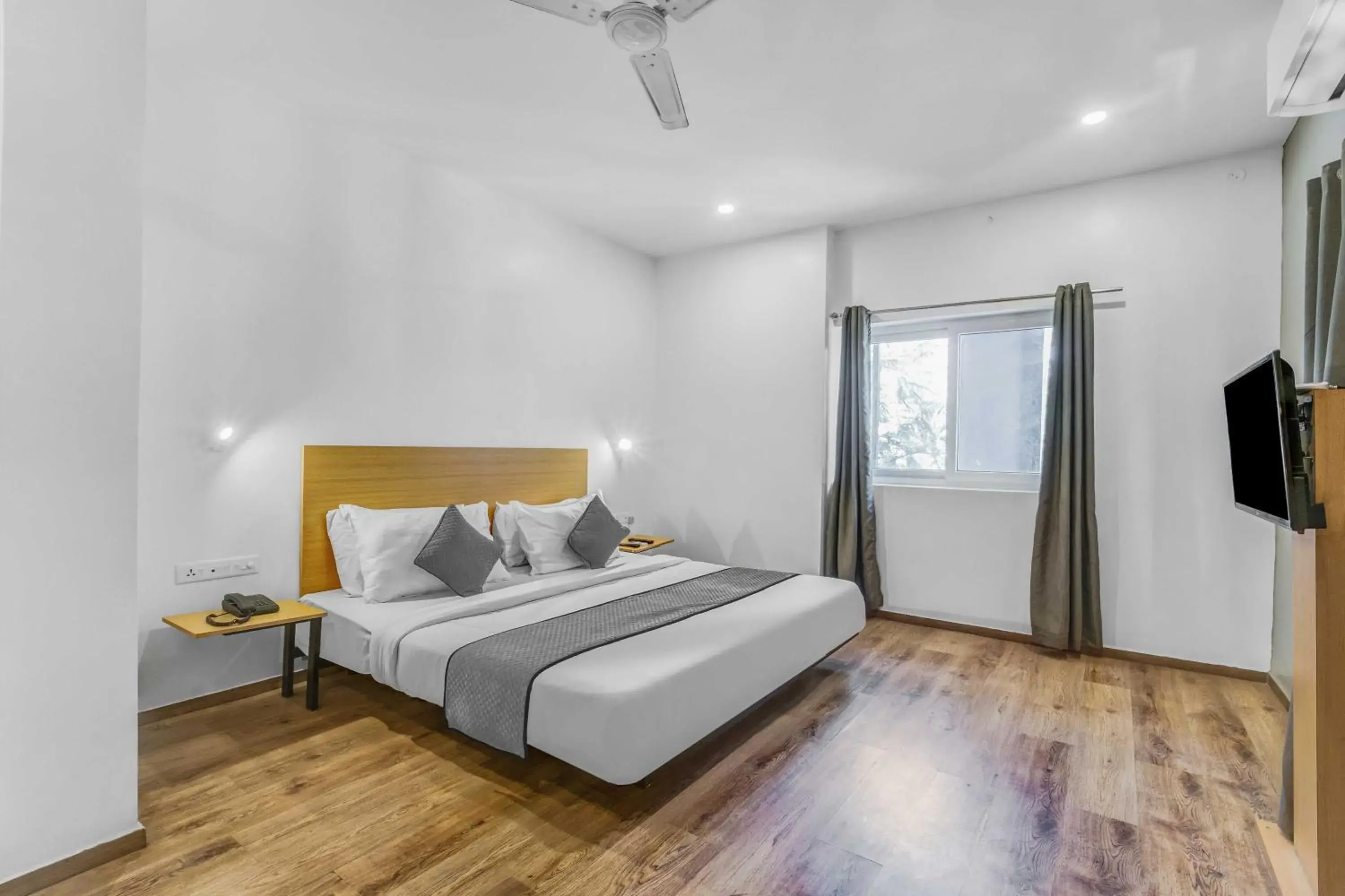 Bed in Rohaan Inn - UPAR Hotels Ashok Nagar Bed in Rohaan Inn - UPAR Hotels Ashok Nagar