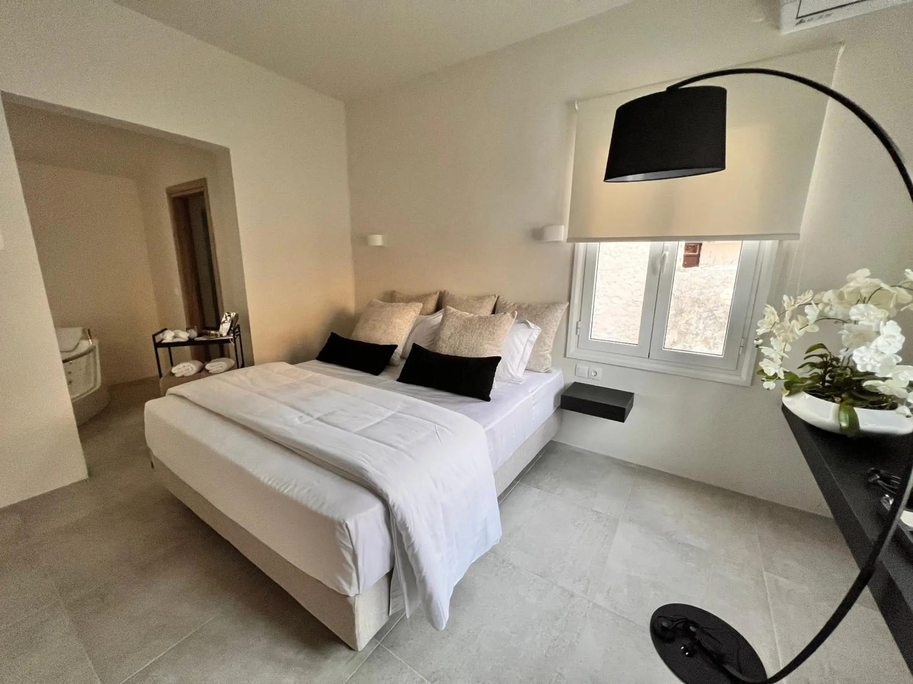 Junior Suite in Perla Coco Jacuzzi Suites Junior Suite in Perla Coco Jacuzzi Suites
