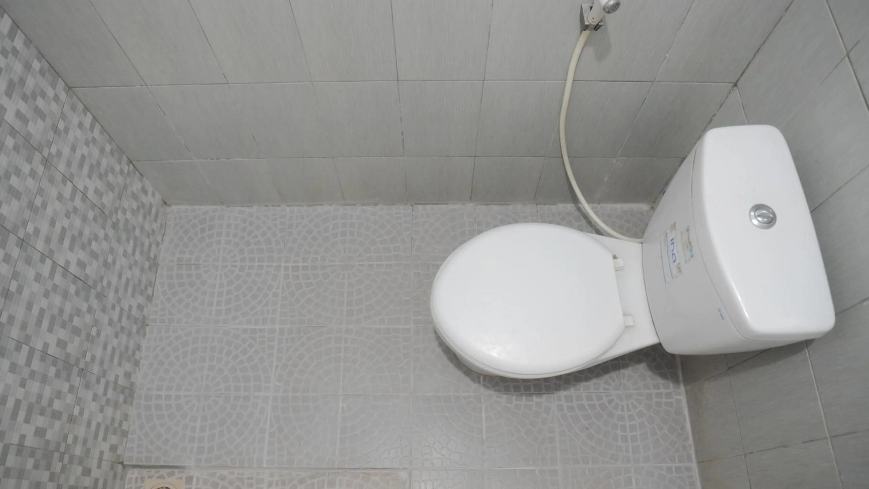 Bathroom in Sitiinggil Guest House Syariah