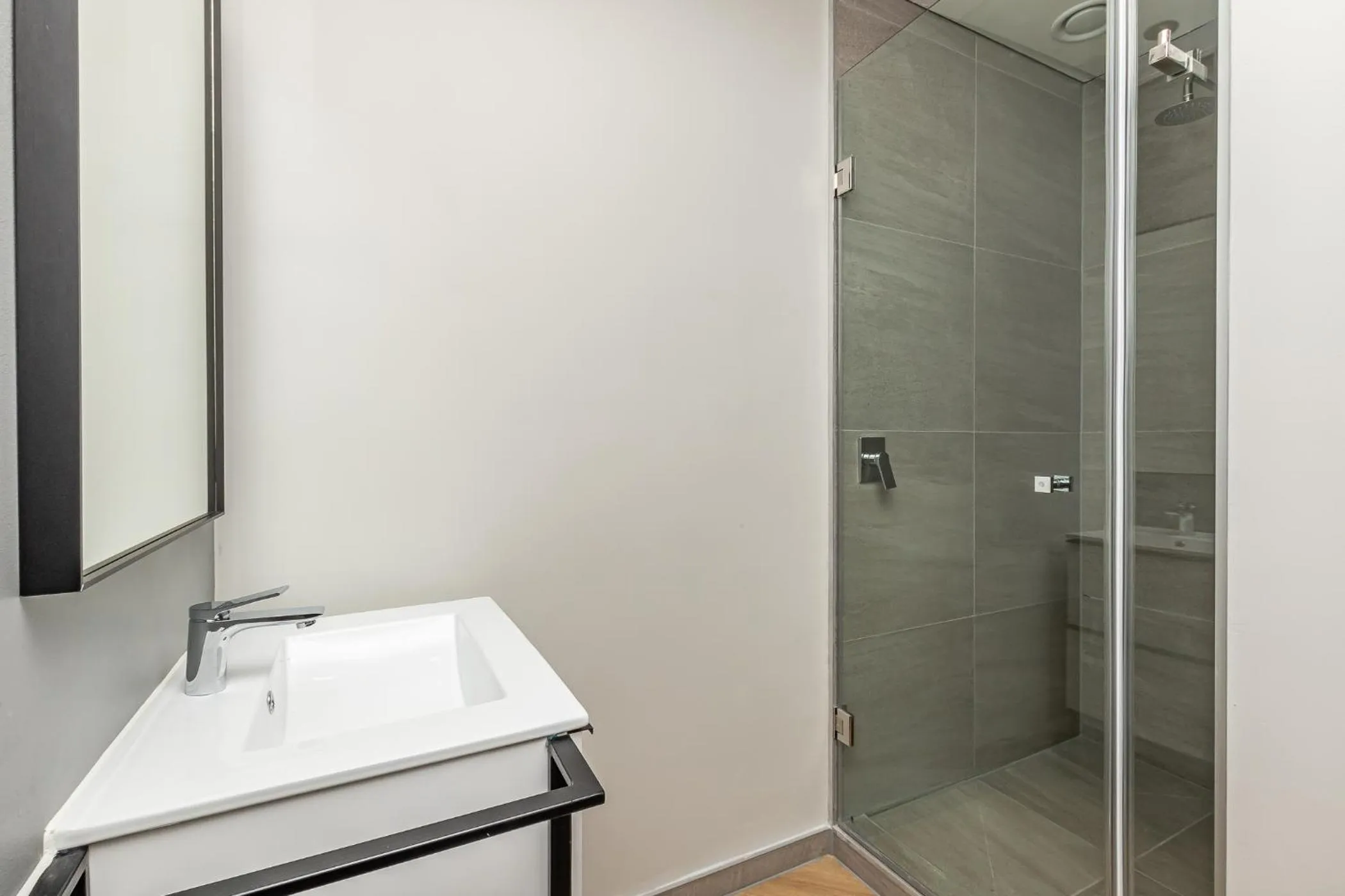 Shower in One Thibault Hotel by ITC Hospitality