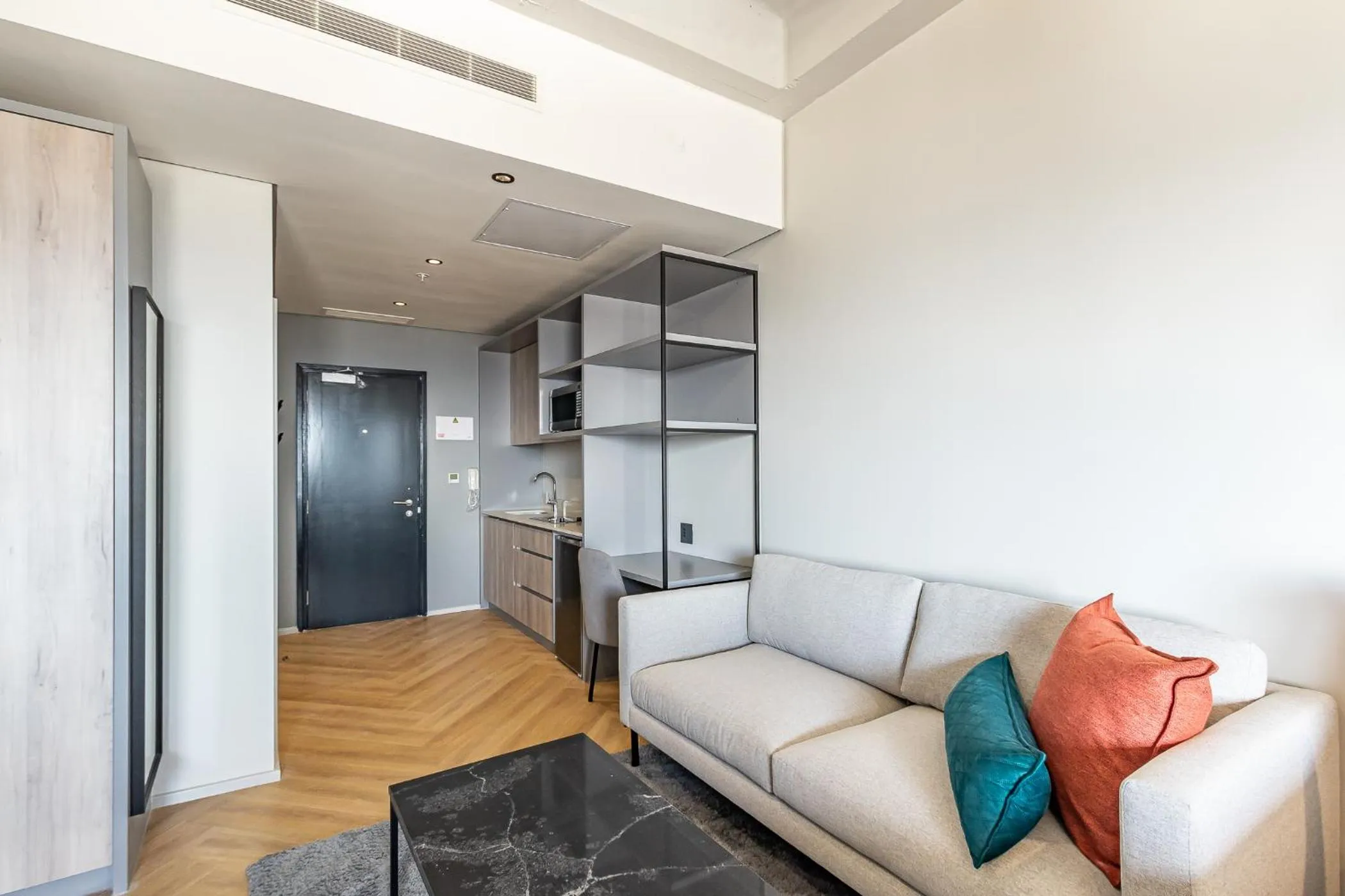 Kitchen or kitchenette in One Thibault Hotel by ITC Hospitality