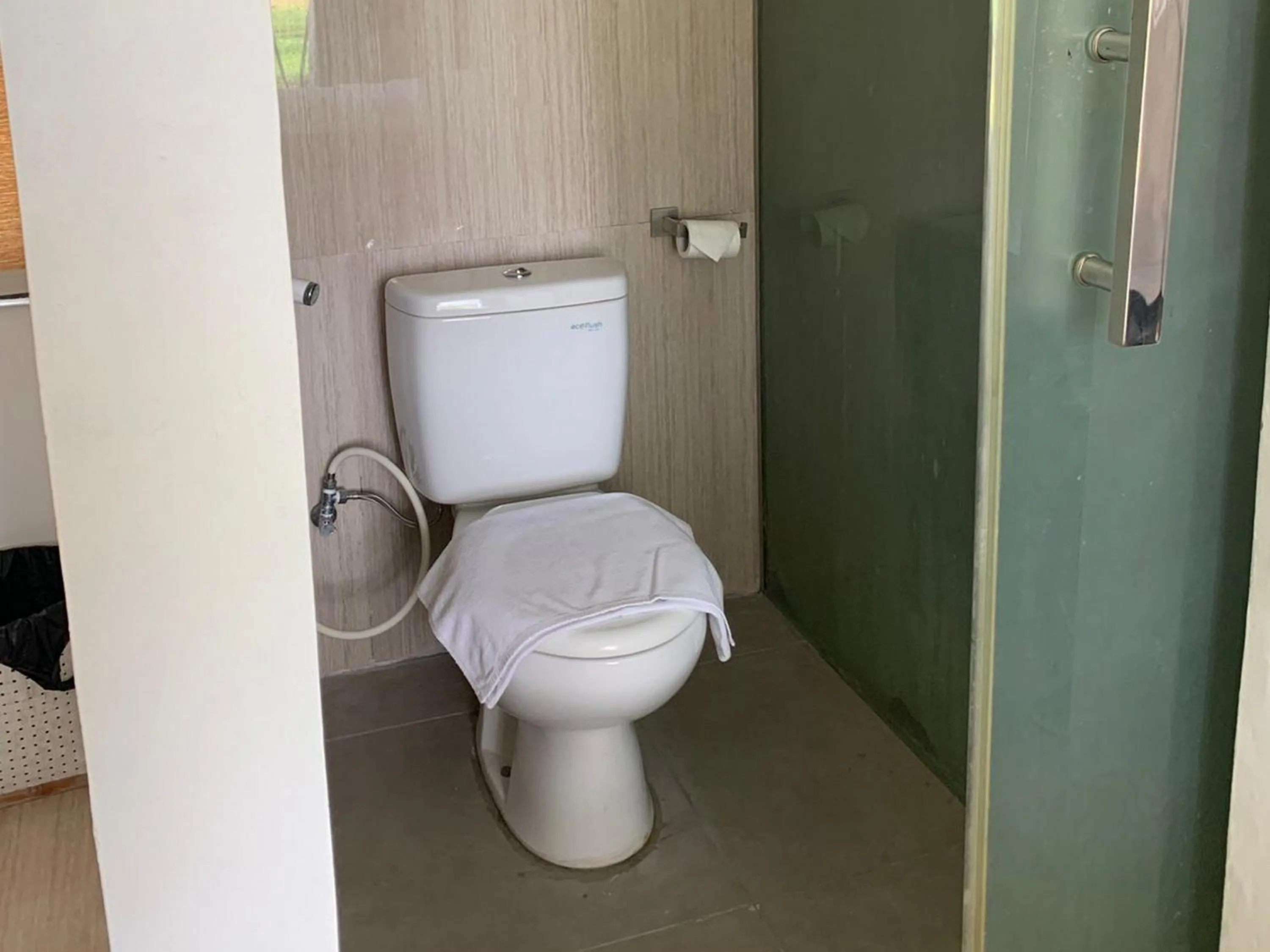 Bathroom in Sawah Joglo Boutique Villa Mitra RedDoorz