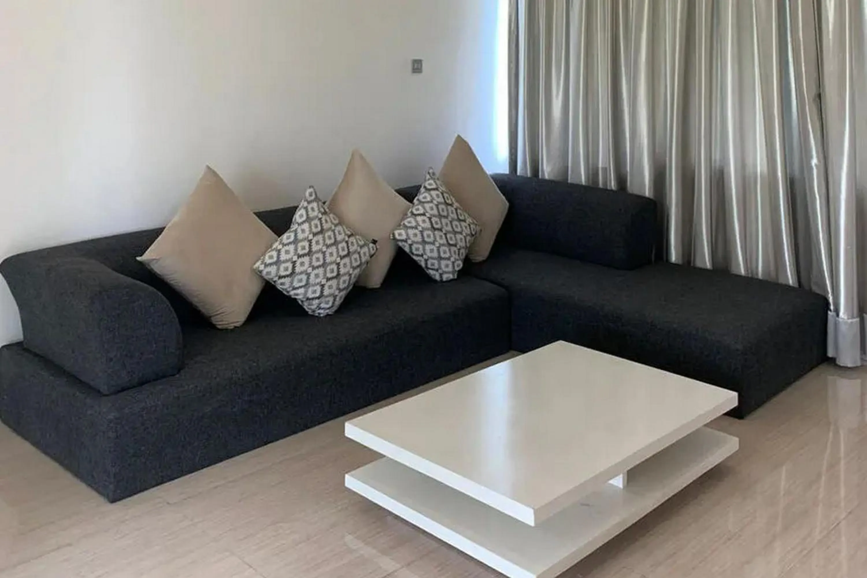 Seating area in Sawah Joglo Boutique Villa Mitra RedDoorz