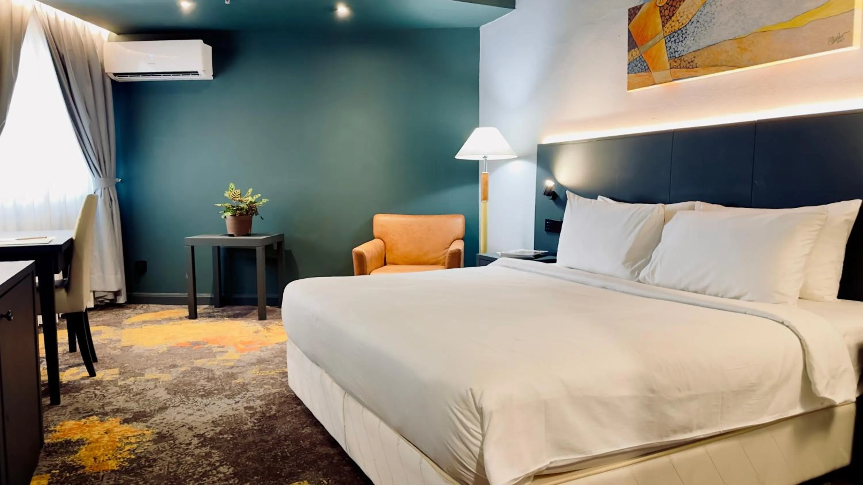 Deluxe Queen Room in Trigo Hotel Kuala Lumpur