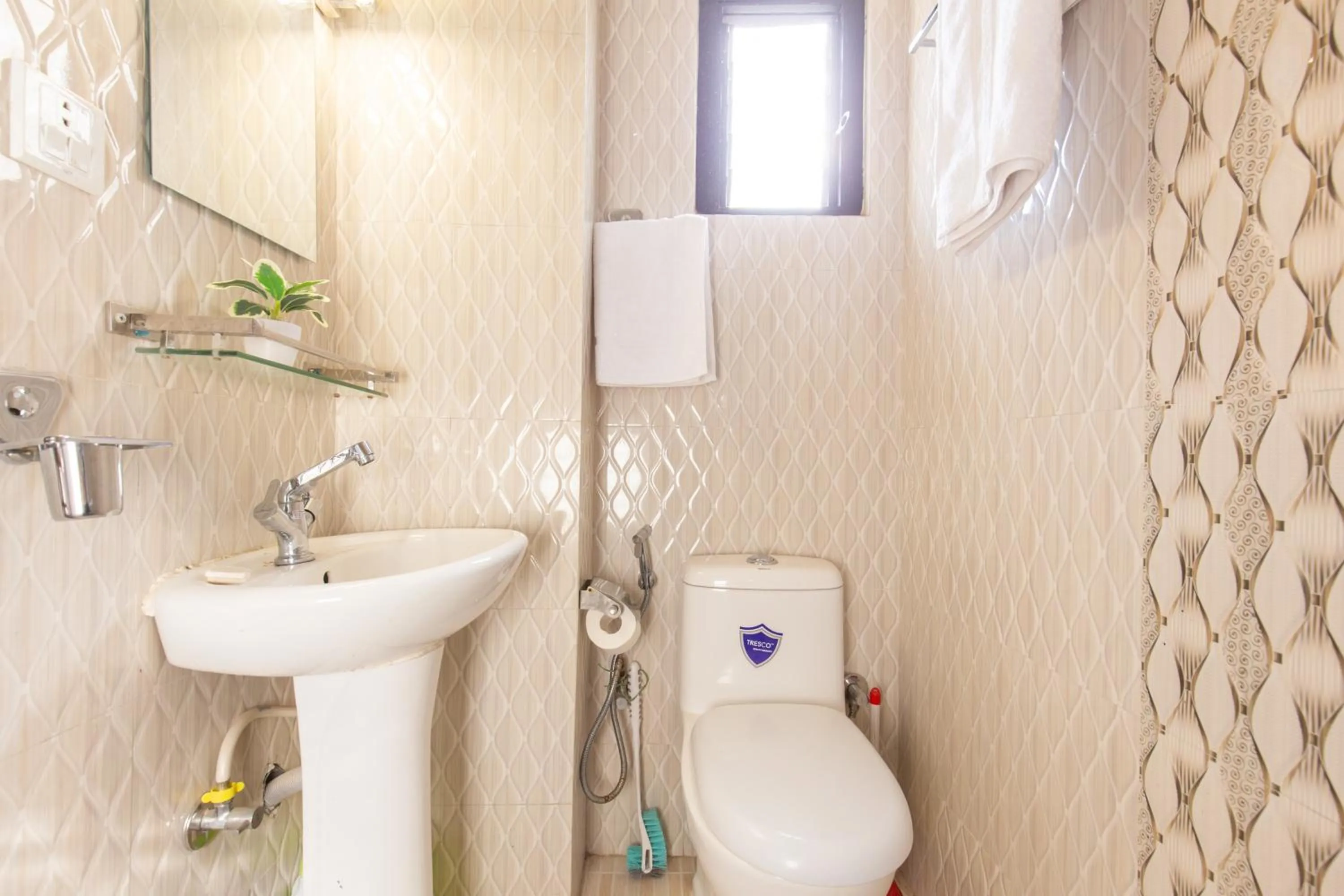 Shower in Bhrikuti Stay - Patan Durbar Square