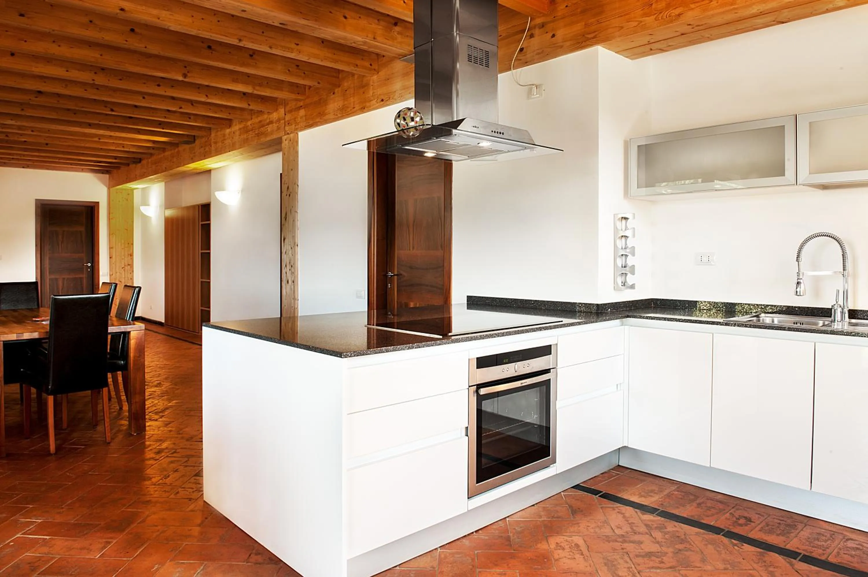 Kitchen or kitchenette in Massa Vecchia