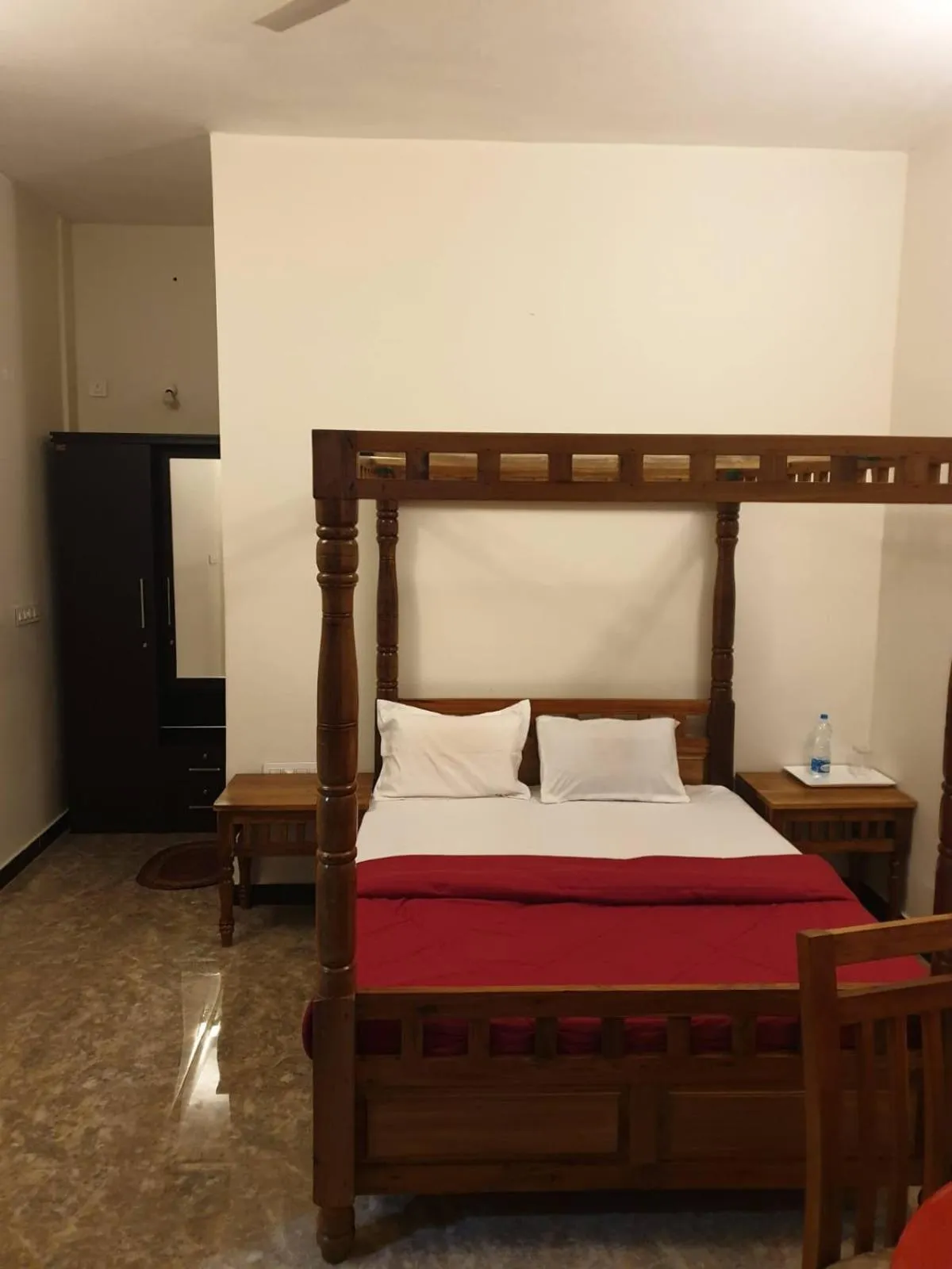 Photo of the whole room in Orange Valley Plantation Holiday Coorg