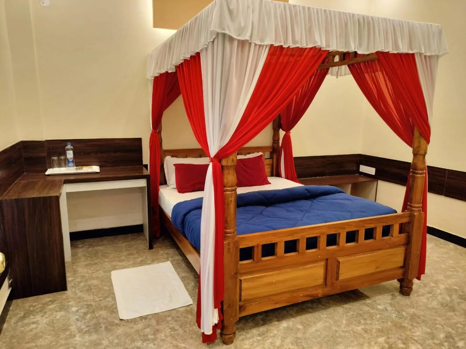 Bed in Orange Valley Plantation Holiday Coorg