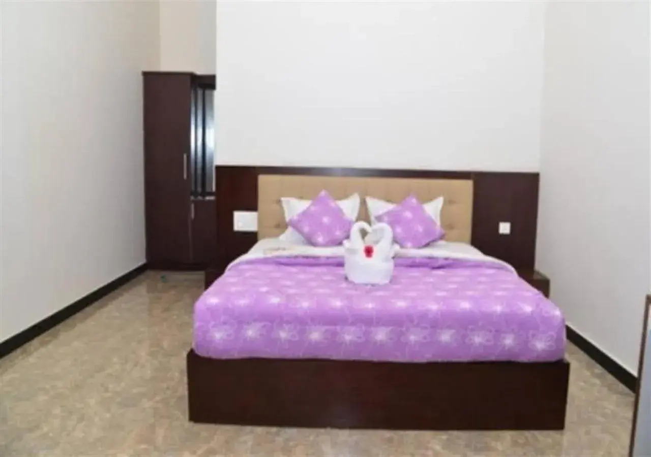 Bed in Orange Valley Plantation Holiday Coorg Bed in Orange Valley Plantation Holiday Coorg