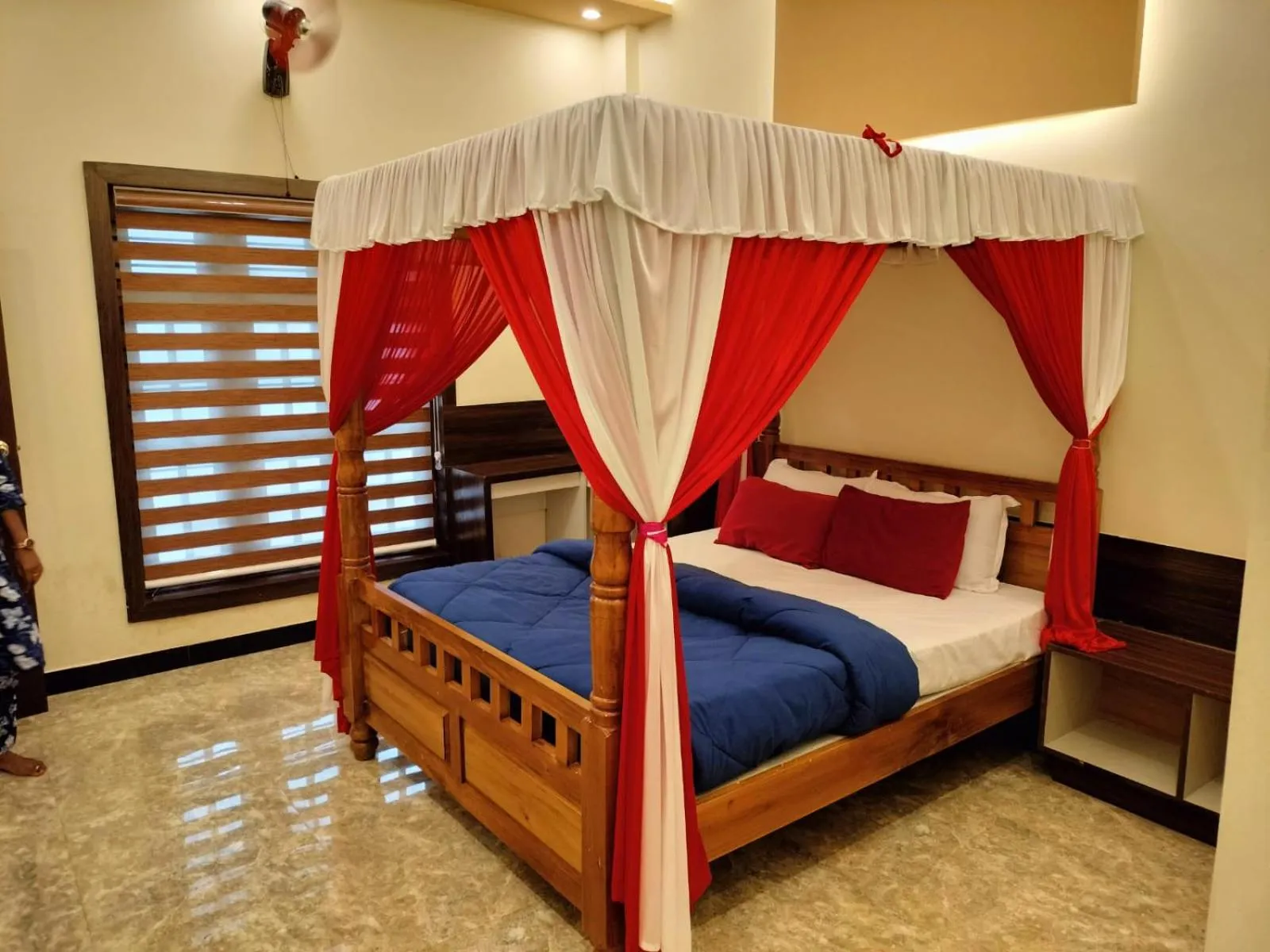 Bed in Orange Valley Plantation Holiday Coorg