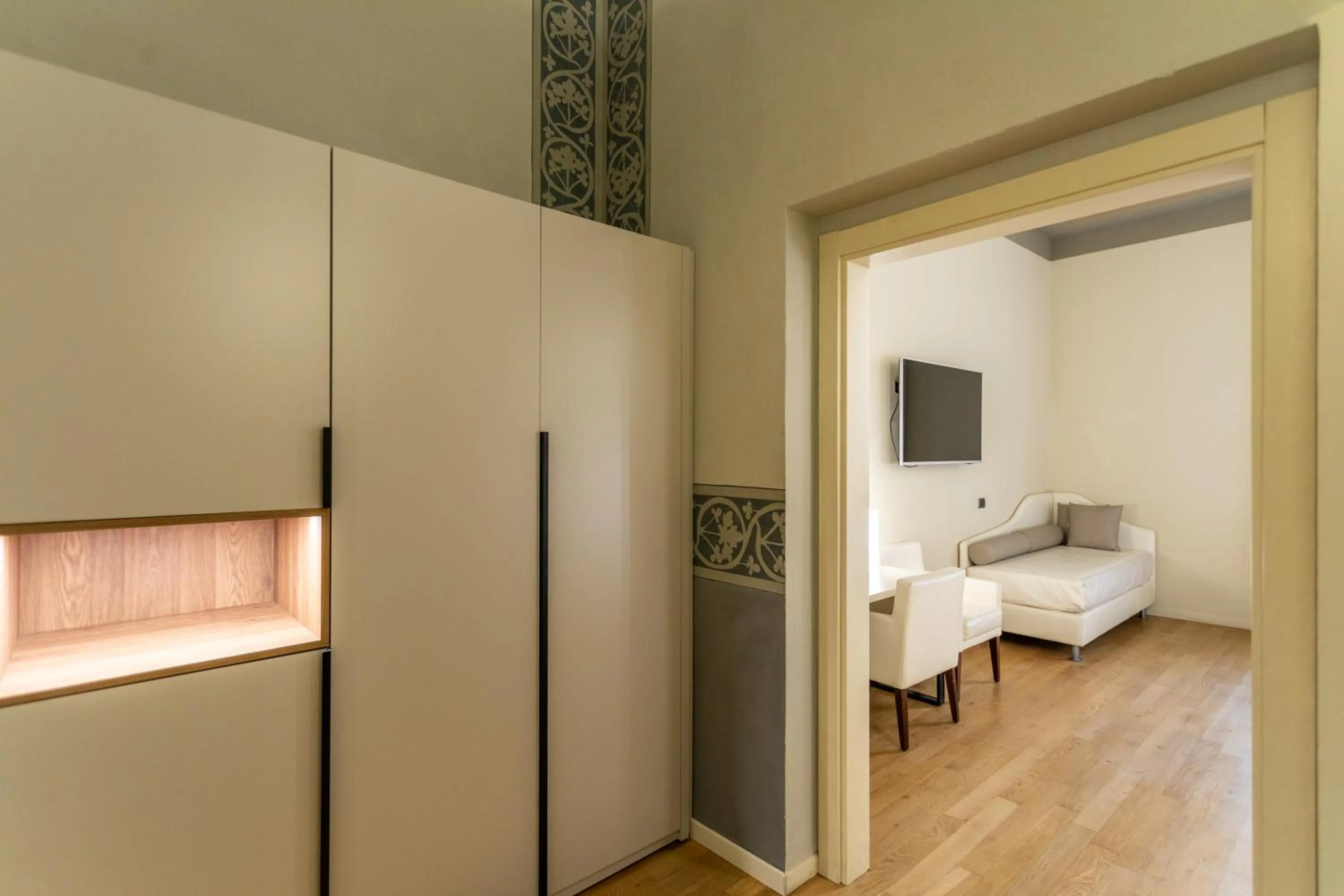 Photo of the whole room, Bed in I Portici Hotel Bologna