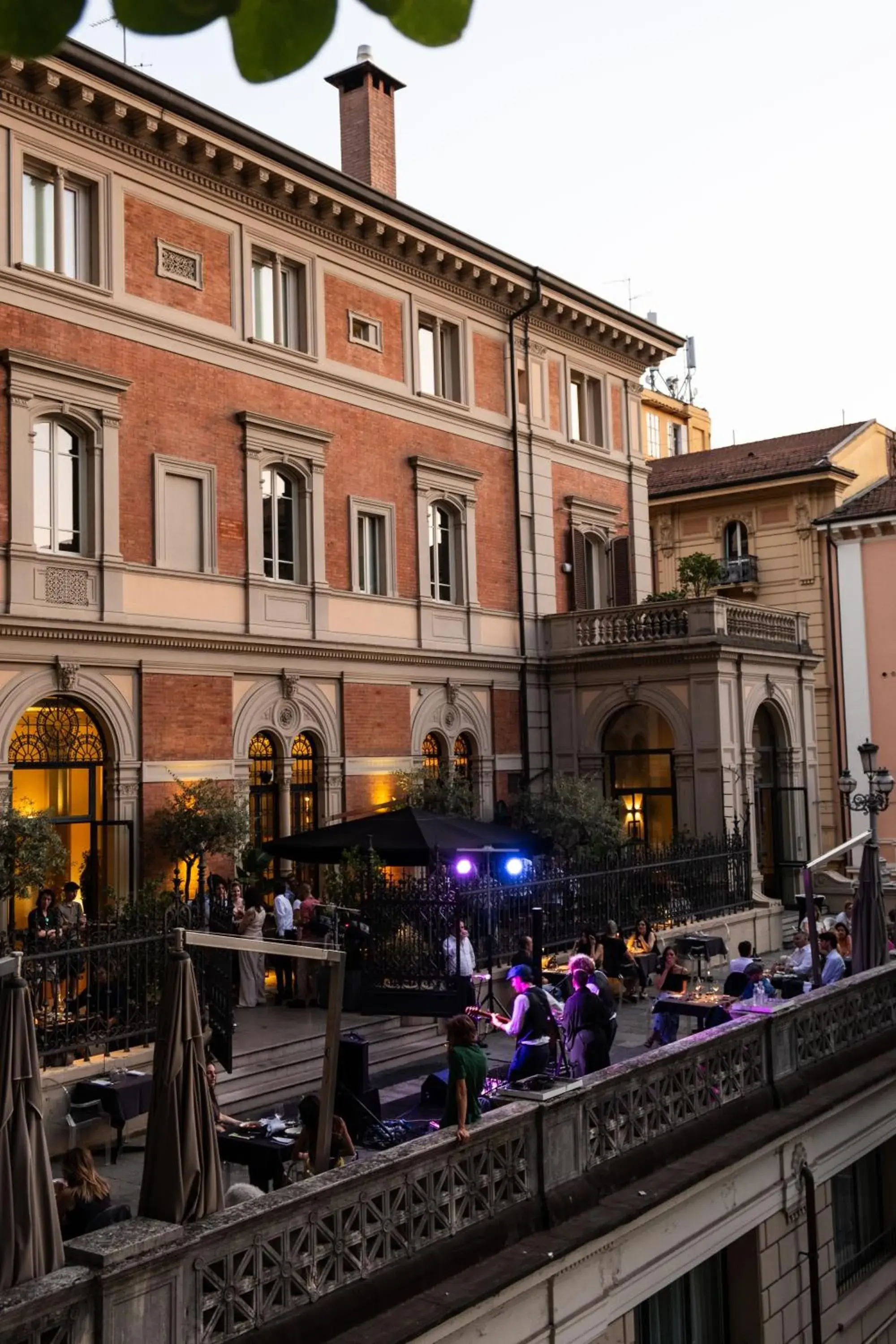 Property building in I Portici Hotel Bologna Property building in I Portici Hotel Bologna