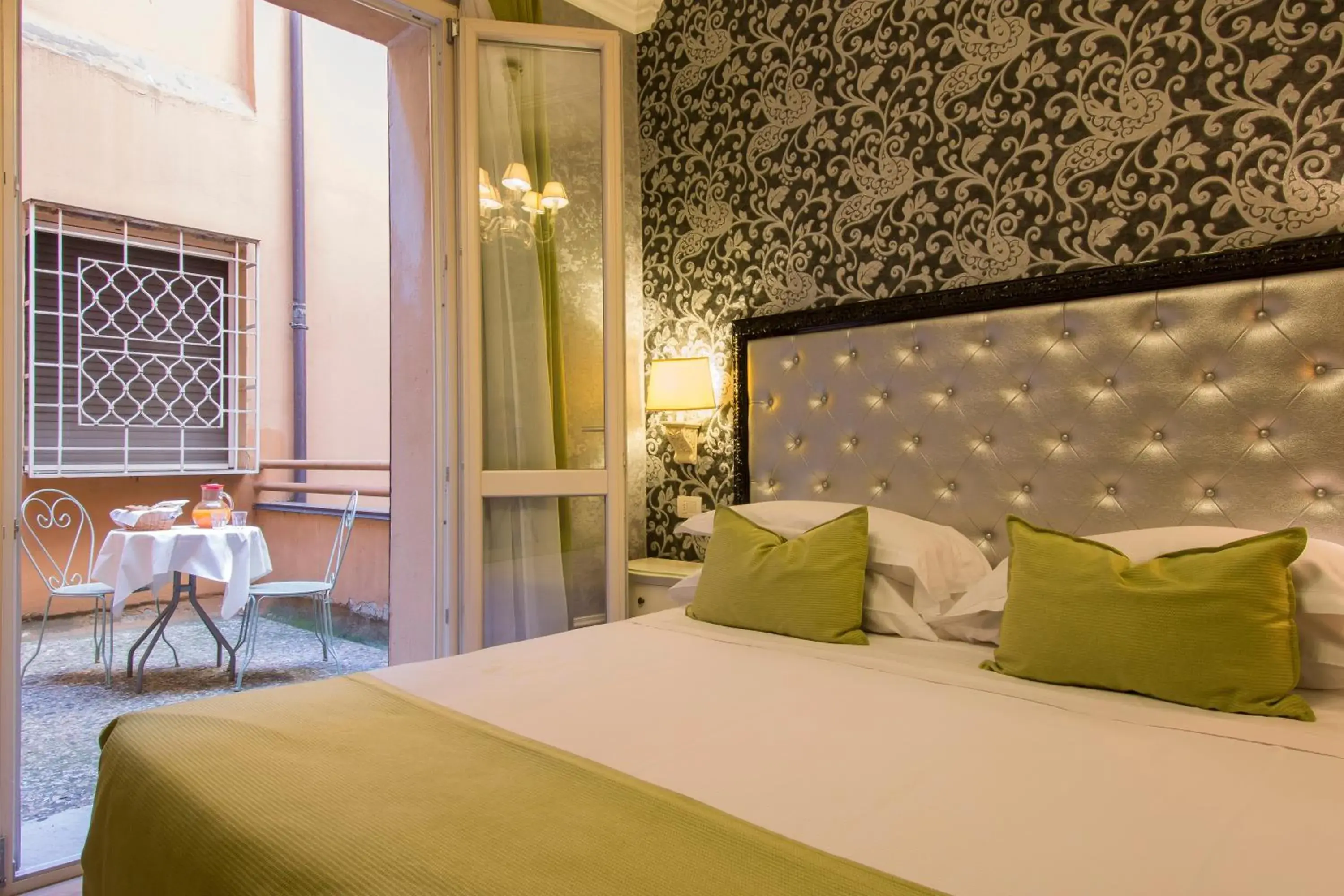 Double or Twin Room in Hotel Pedrini Double or Twin Room in Hotel Pedrini