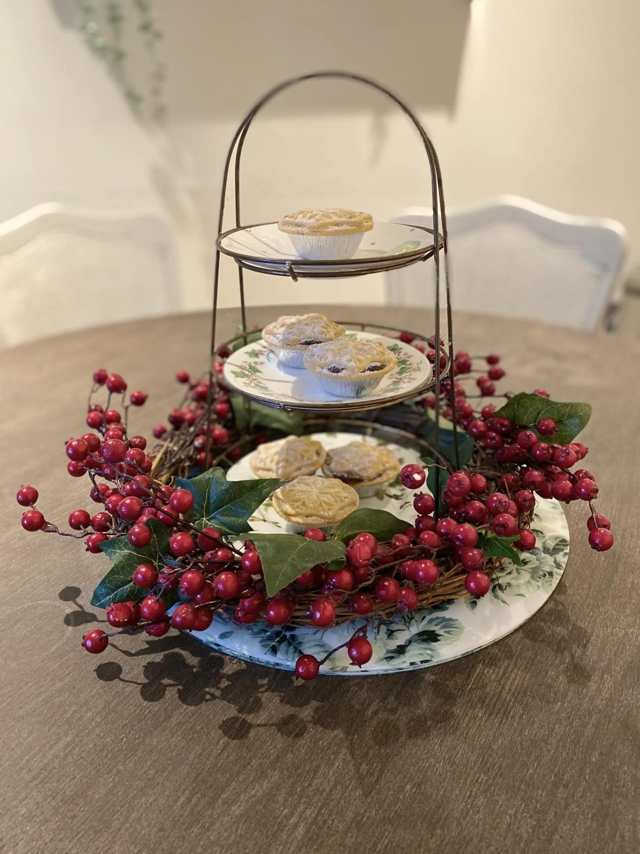 Dining area in Walcot Yard with parking, Bath Keys