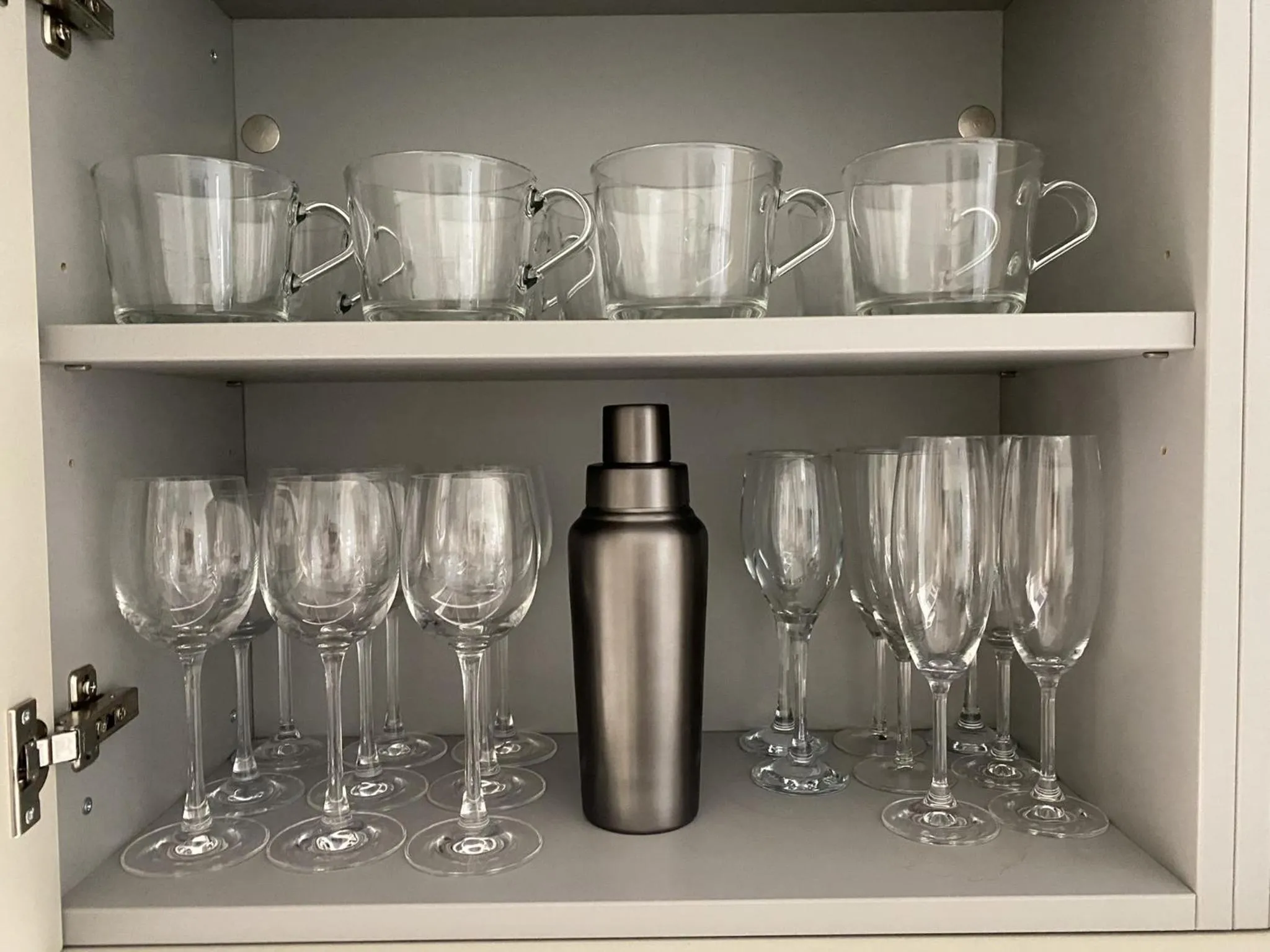 Kitchen or kitchenette in Walcot Yard with parking, Bath Keys