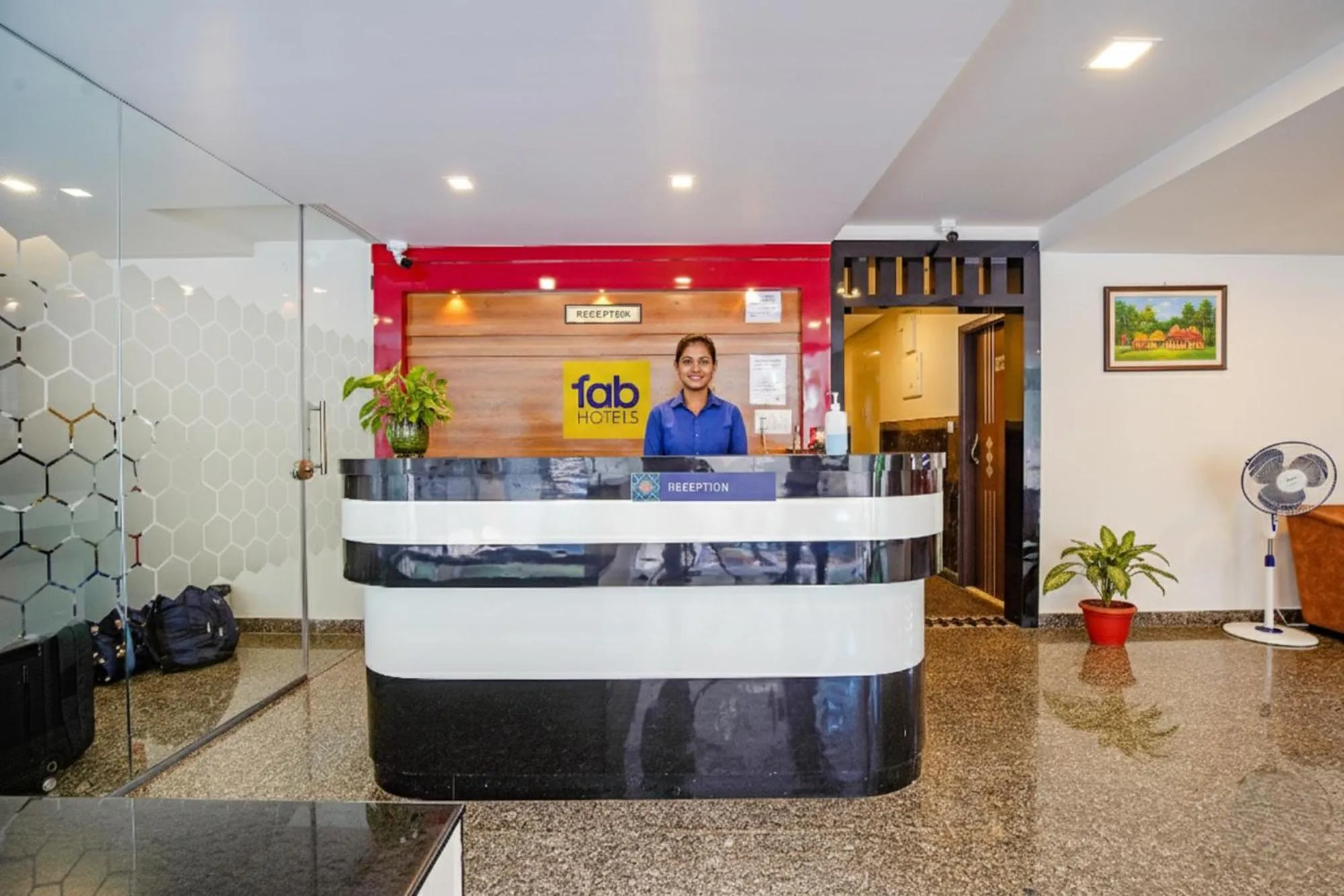 Lobby or reception in FabHotel Greenwood Xpress Inn - Nr Manipal Hospital