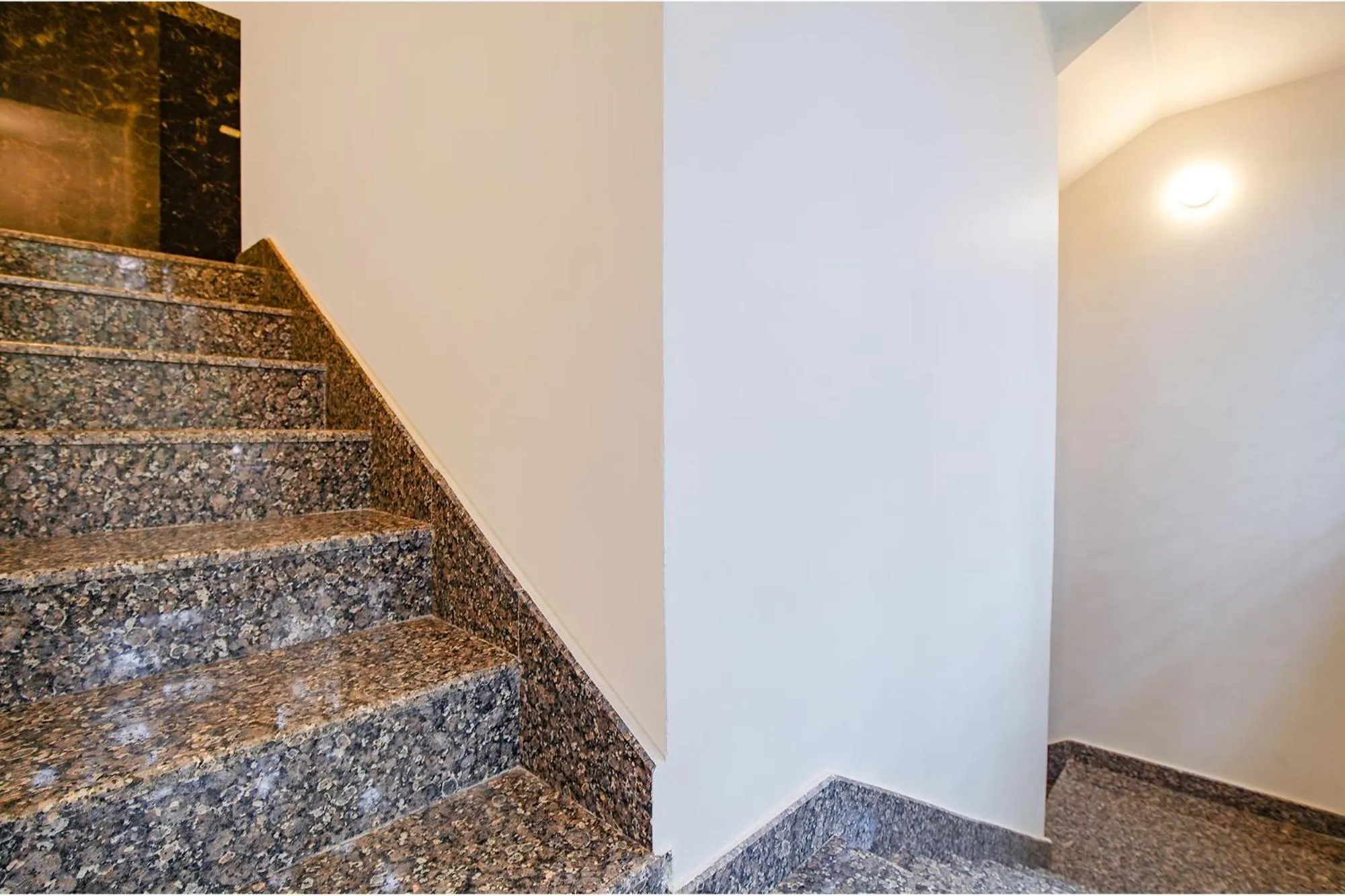 Lobby or reception in FabHotel Greenwood Xpress Inn - Nr Manipal Hospital