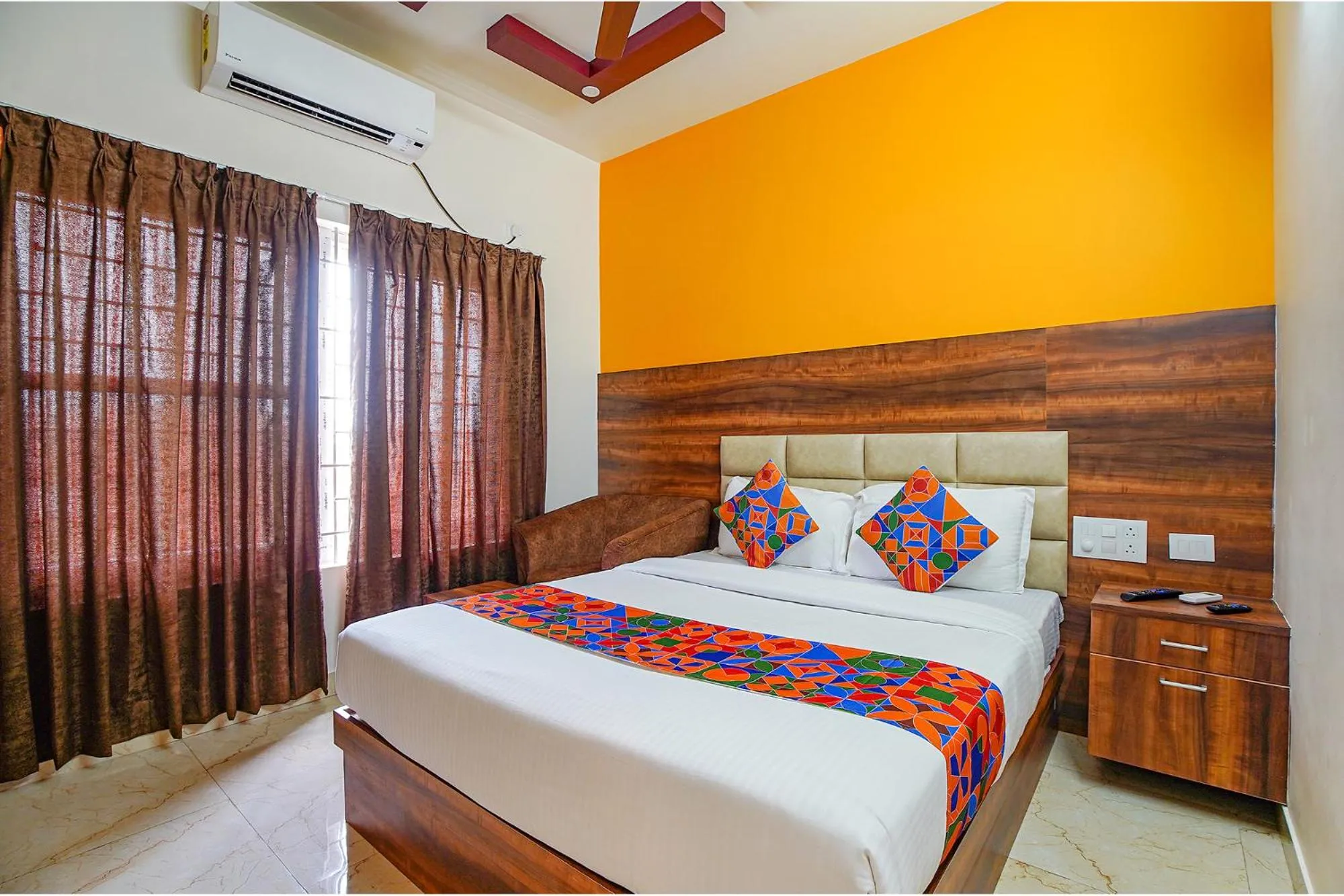 Photo of the whole room, Bed in FabHotel Greenwood Xpress Inn - Nr Manipal Hospital
