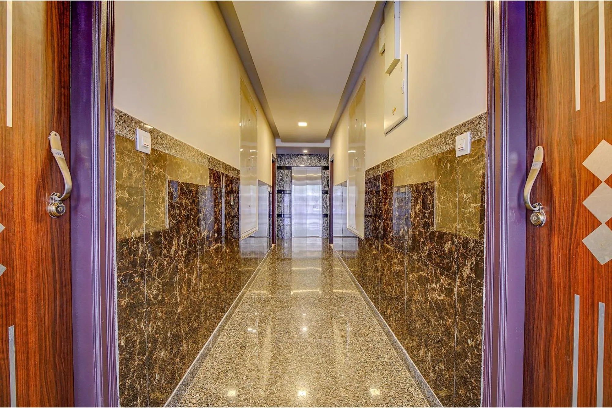 Lobby or reception in FabHotel Greenwood Xpress Inn - Nr Manipal Hospital