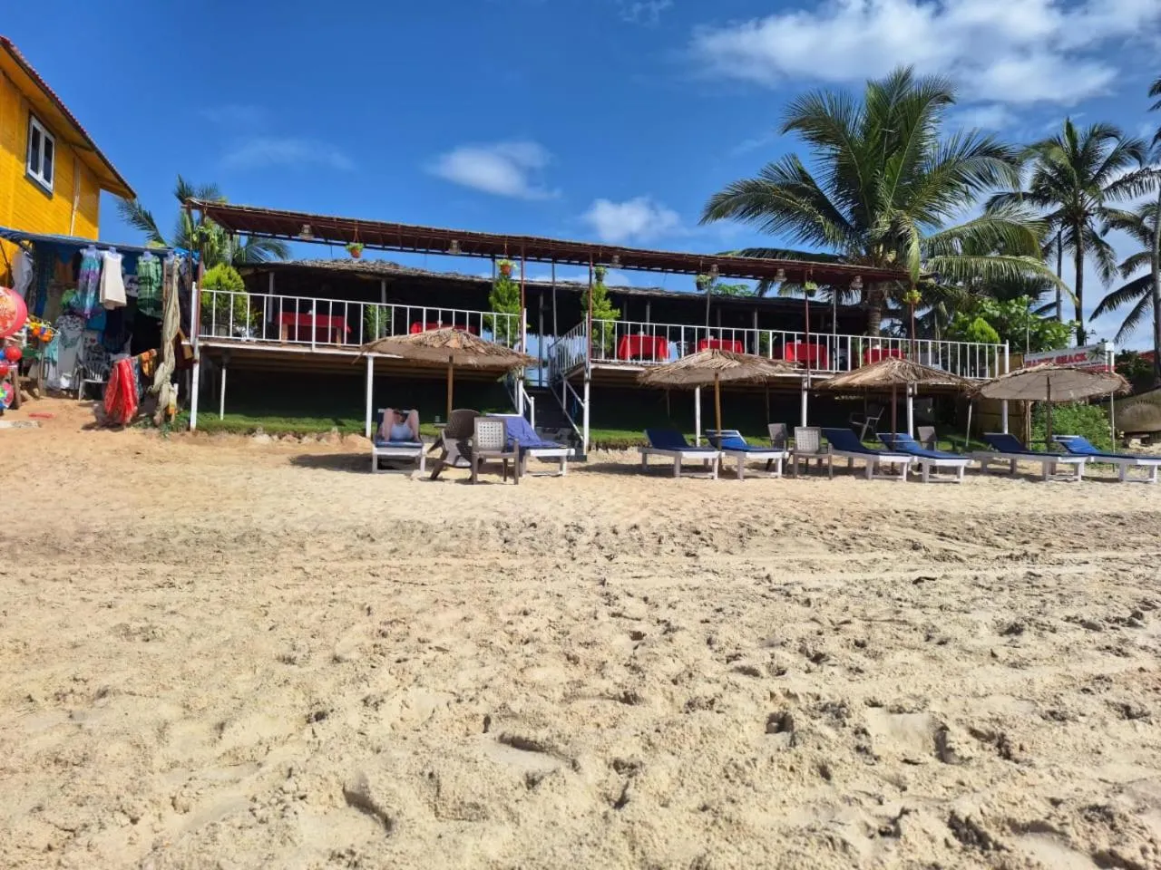 Day in Happy Shack Beach And Wooden Huts