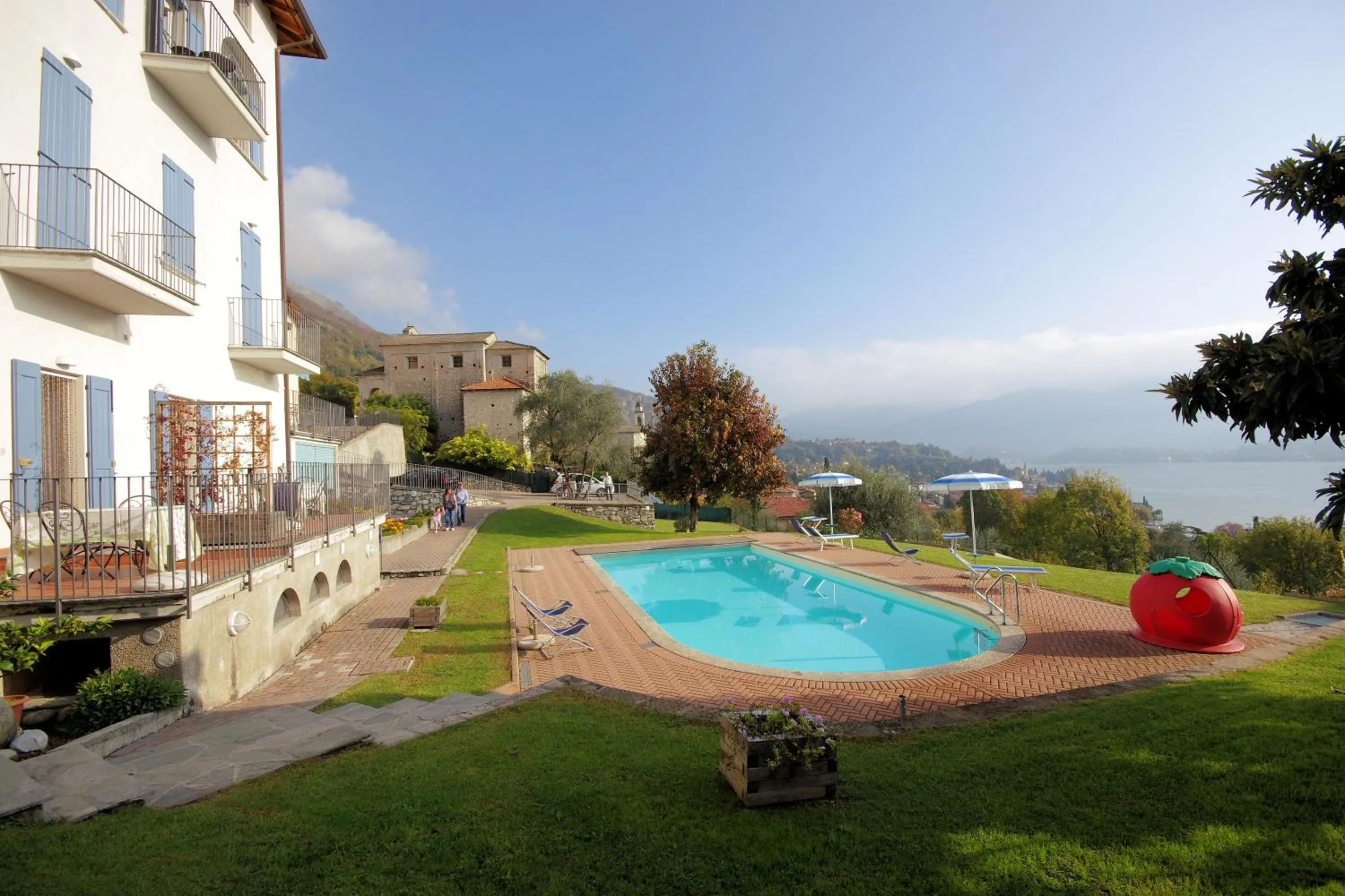 Garden in Residence Celeste