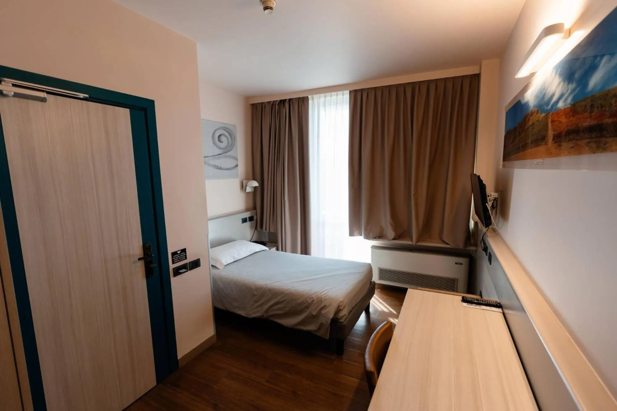 Photo of the whole room, Bed in Hotel Ristorante I Castelli