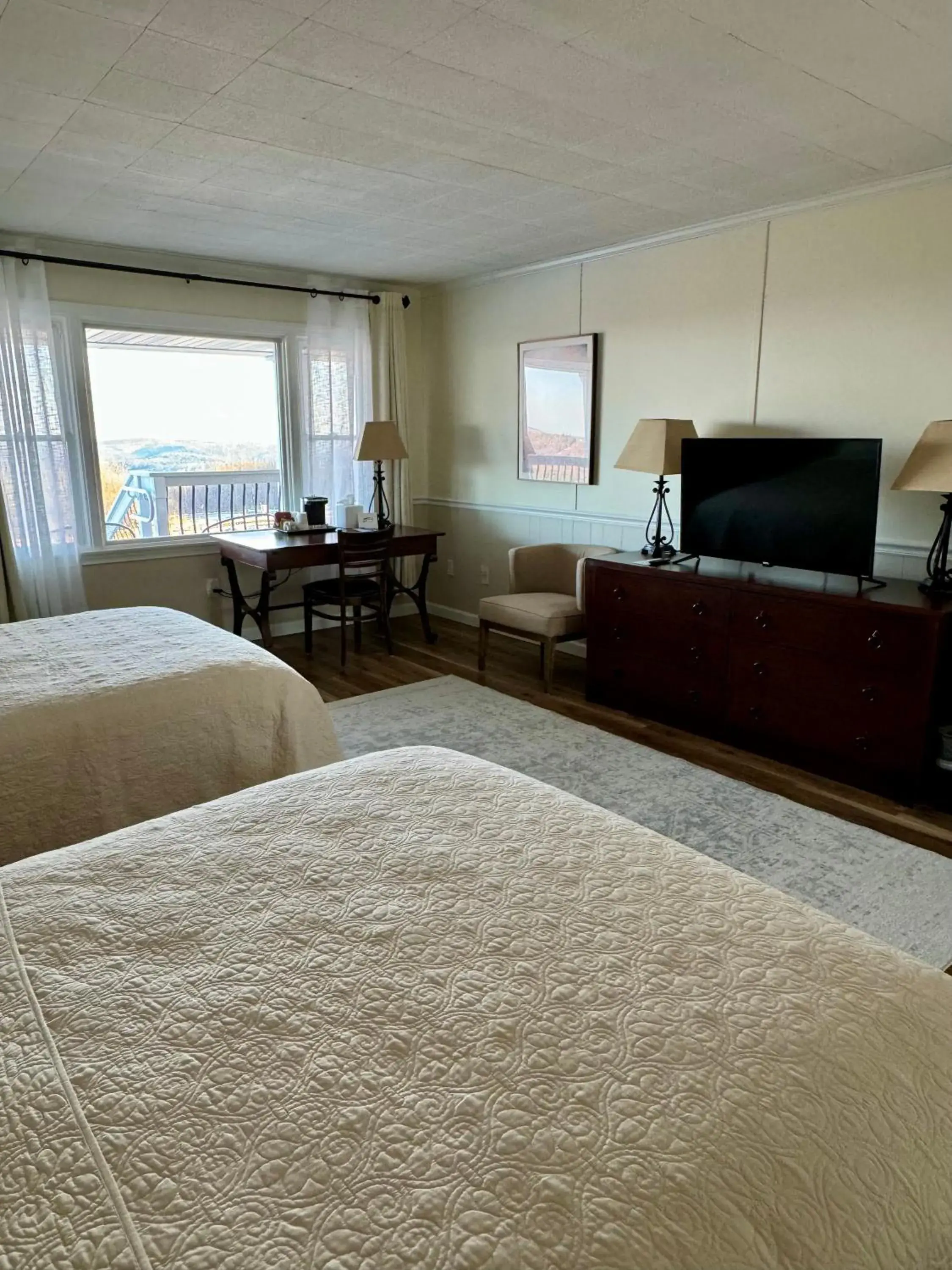 Double Room - Disability Access in Blue Vista Motor Lodge Double Room - Disability Access in Blue Vista Motor Lodge