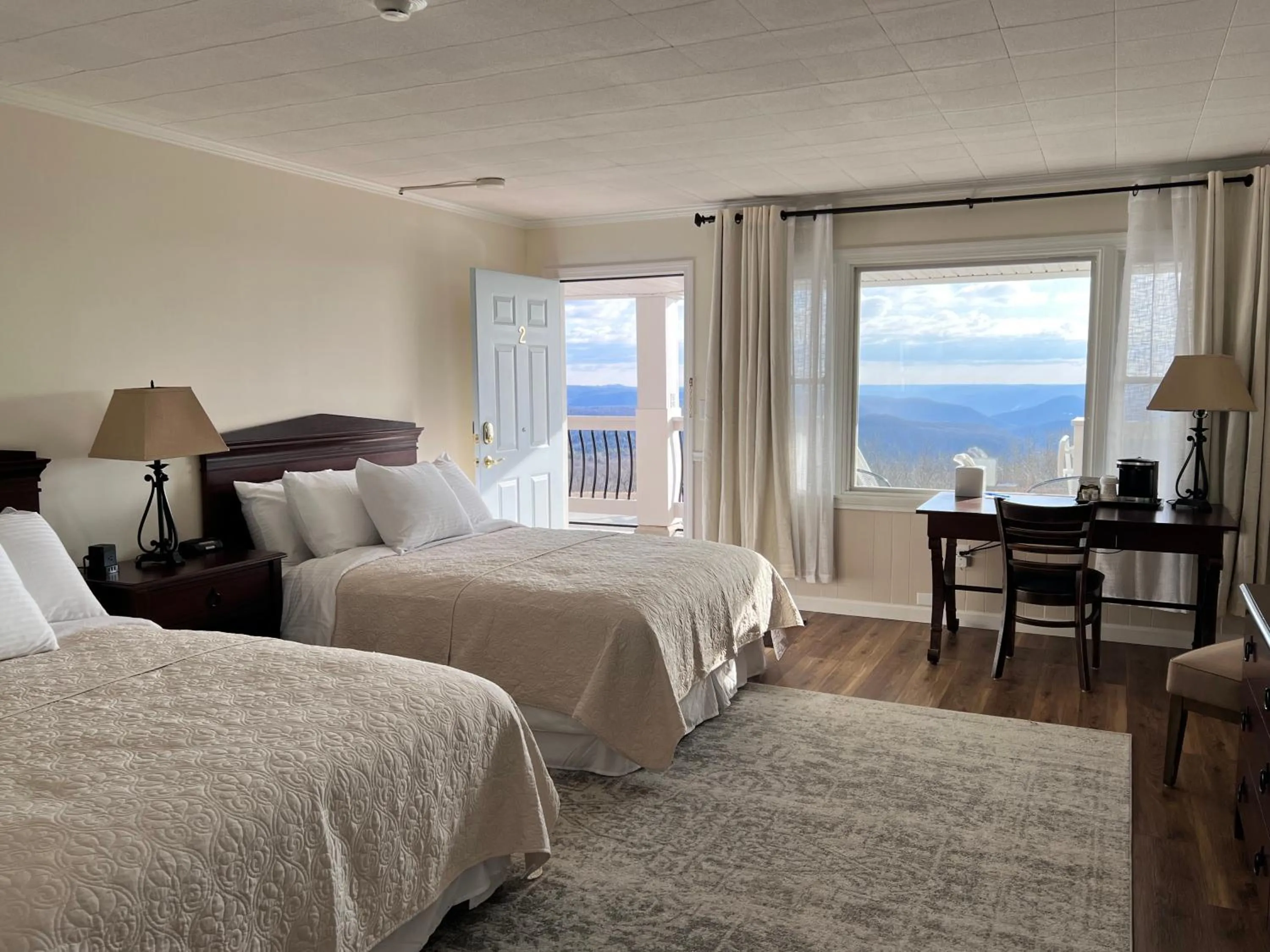 Bedroom, Bed in Blue Vista Motor Lodge