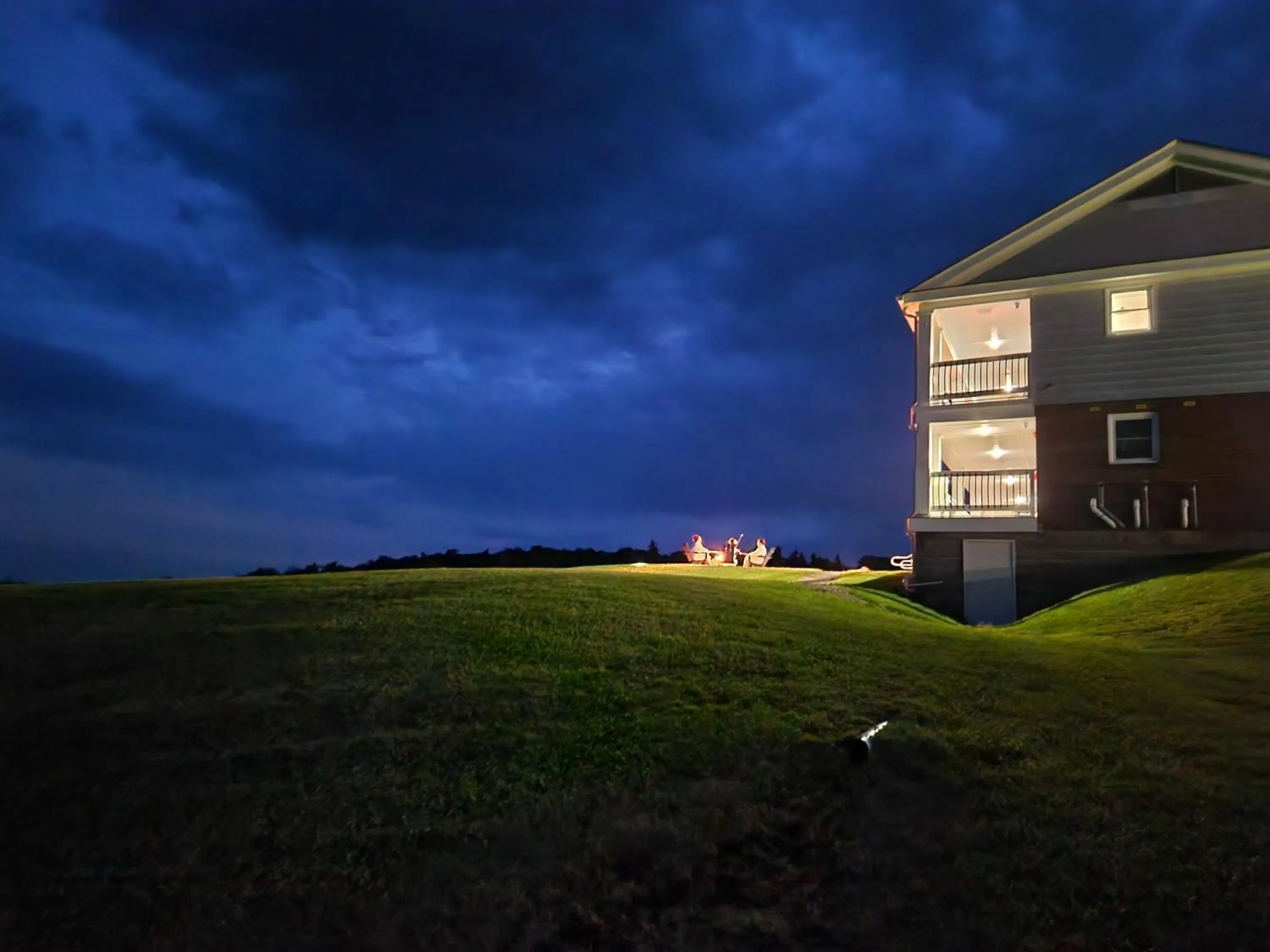 Property building in Blue Vista Motor Lodge