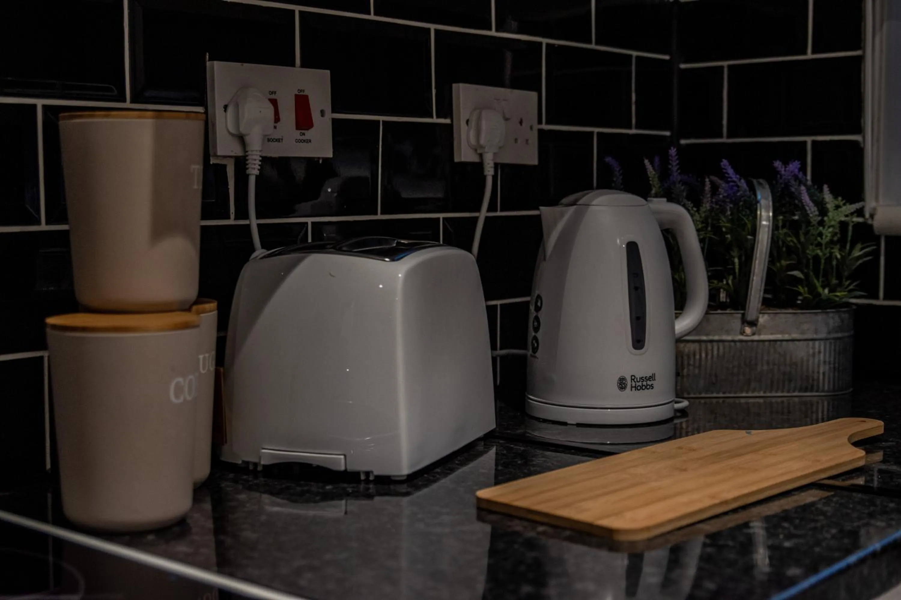 Kitchen or kitchenette in BV Comfy Spacious 3 Bedroom House At Tatton Street Manchester