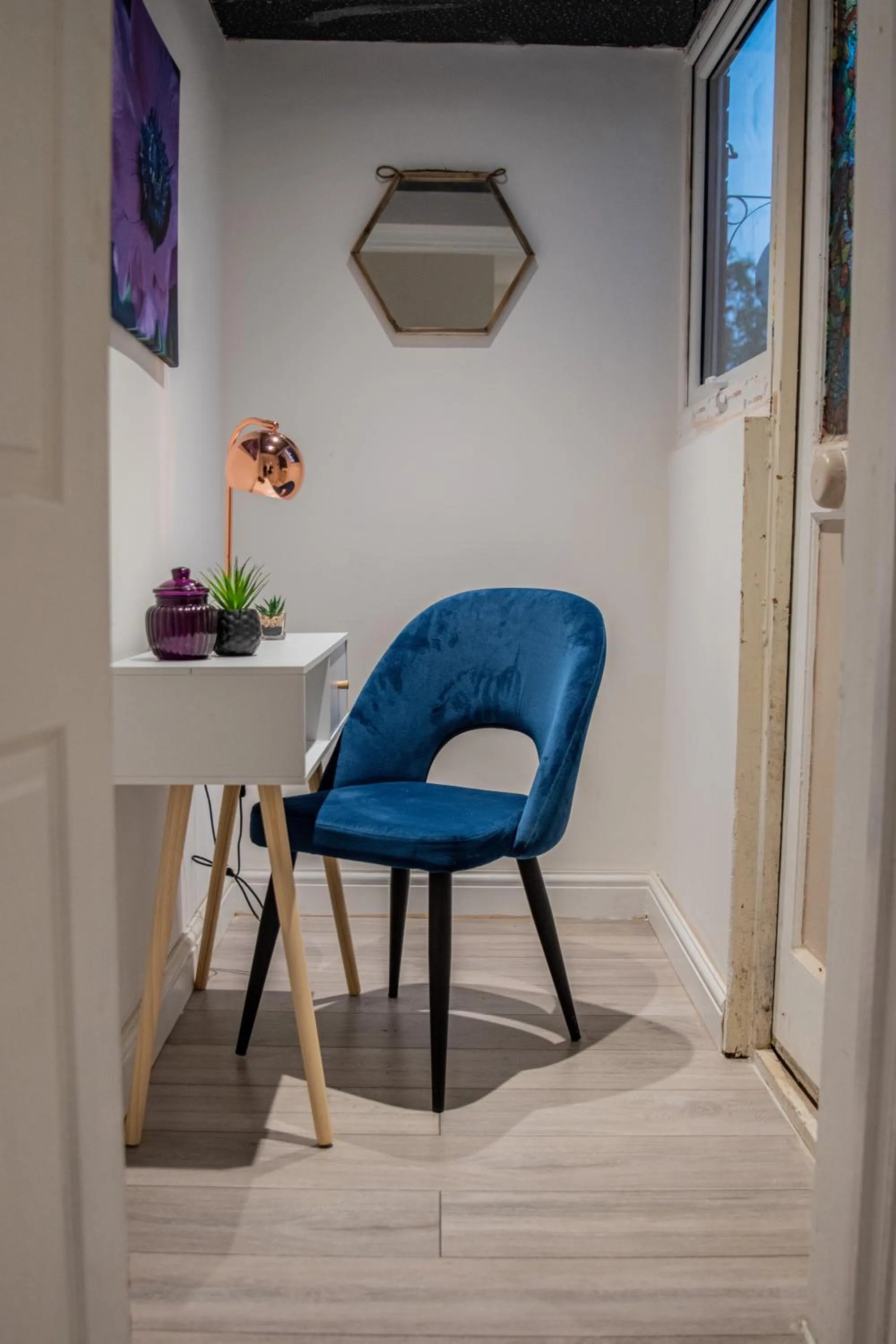 Bedroom in BV Comfy Spacious 3 Bedroom House At Tatton Street Manchester