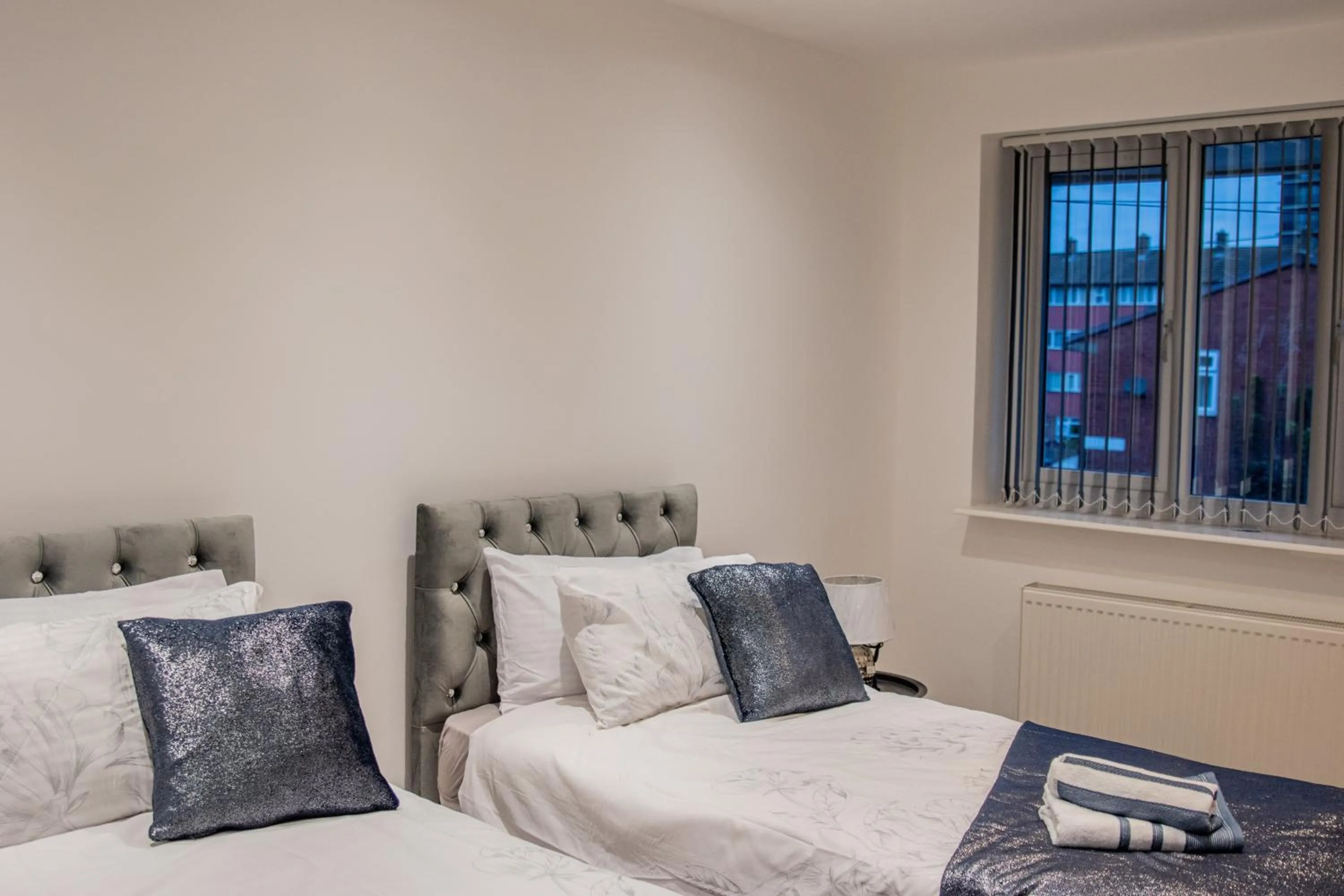 Bedroom in BV Comfy Spacious 3 Bedroom House At Tatton Street Manchester
