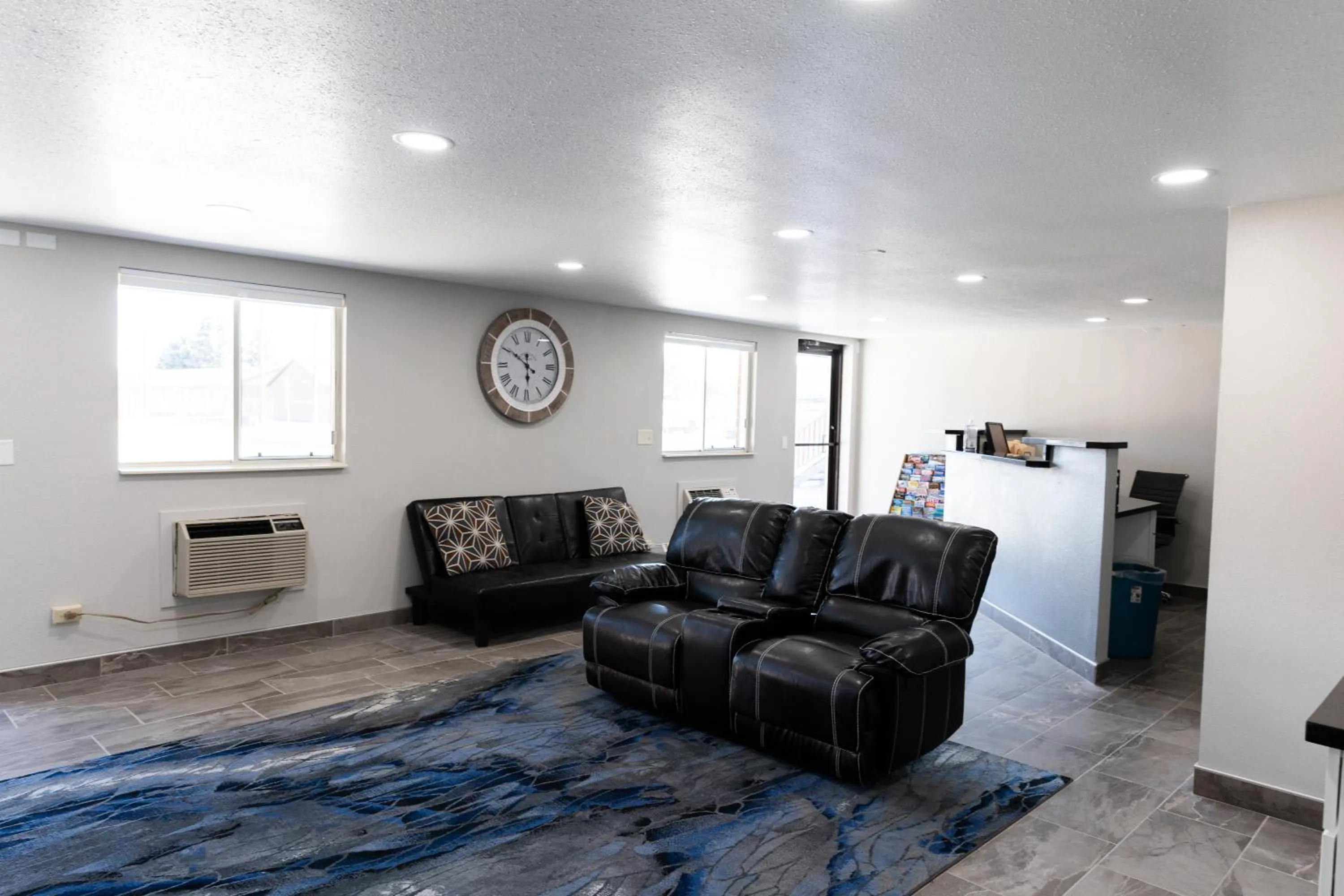 Lobby or reception in Econo Inn