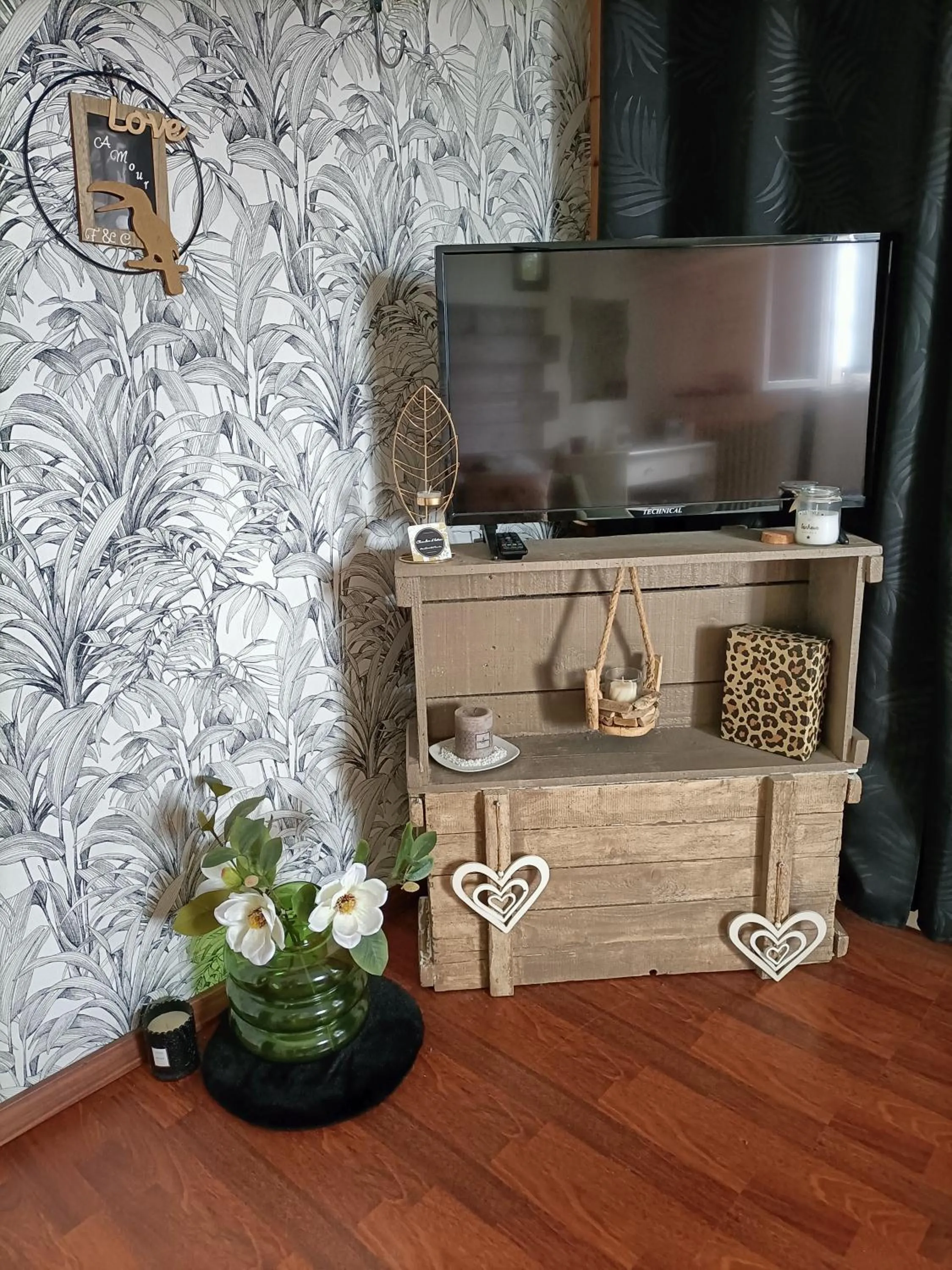 TV/Entertainment Center in Chez Christelle & Francky