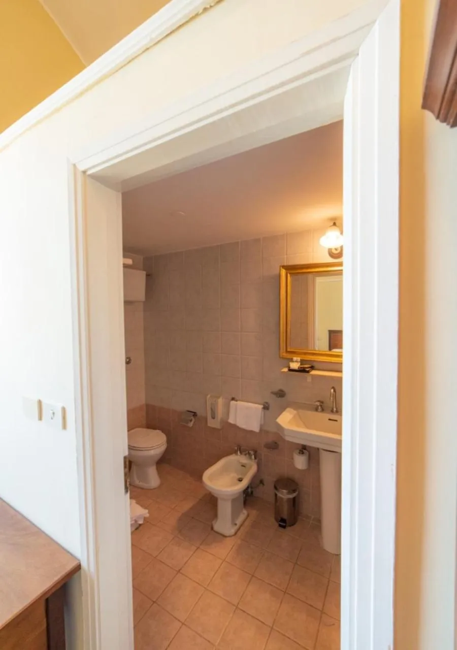 Bathroom in Villa Tuscolana