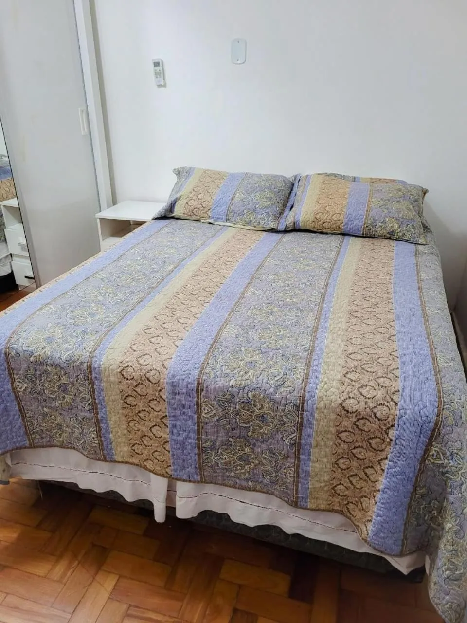 Bed in Apartamento quadra da praia em Copacabana