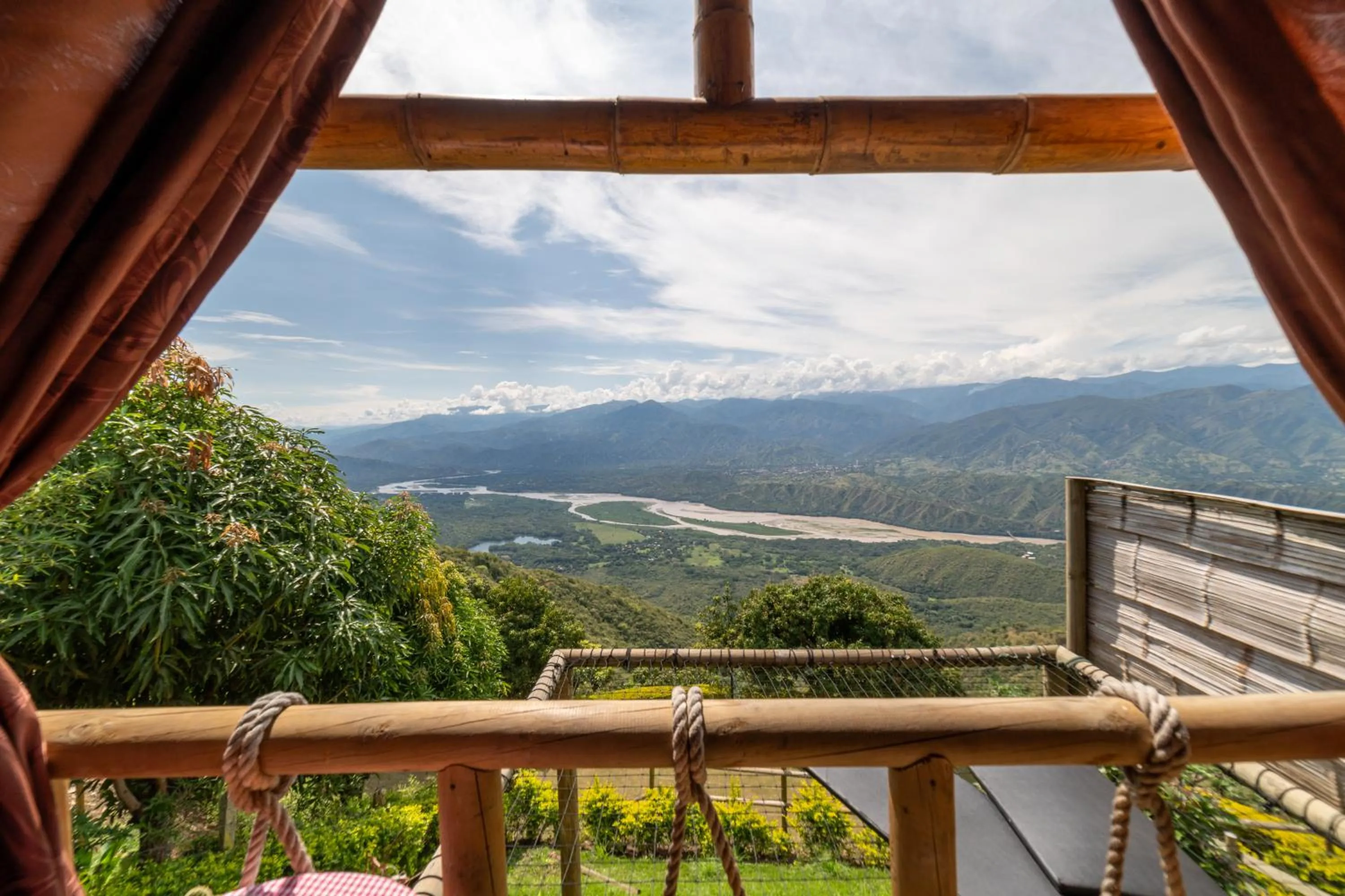 River view in Glamping Mirador Santa Fe-Sopetran