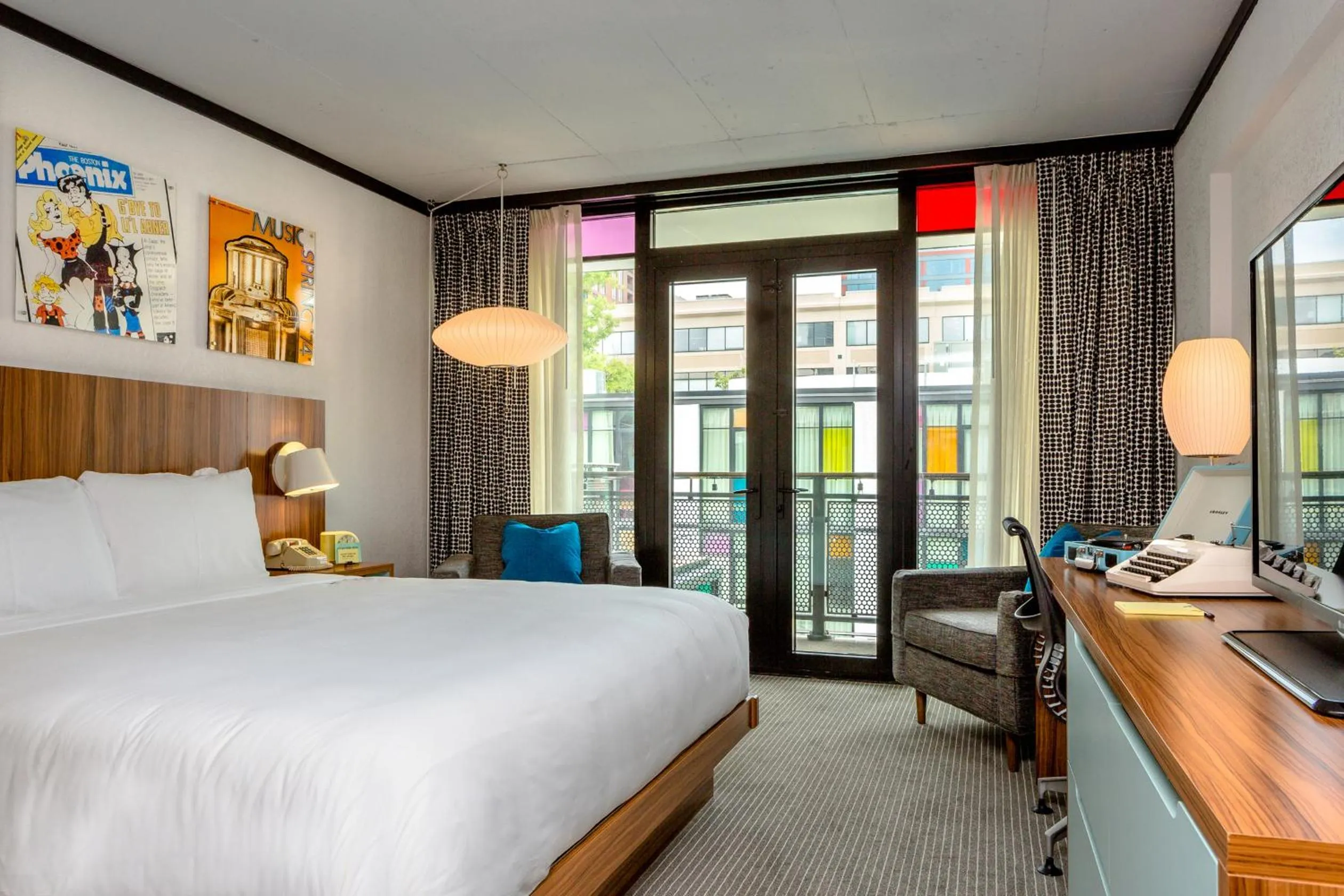 Photo of the whole room, Bed in The Verb Hotel