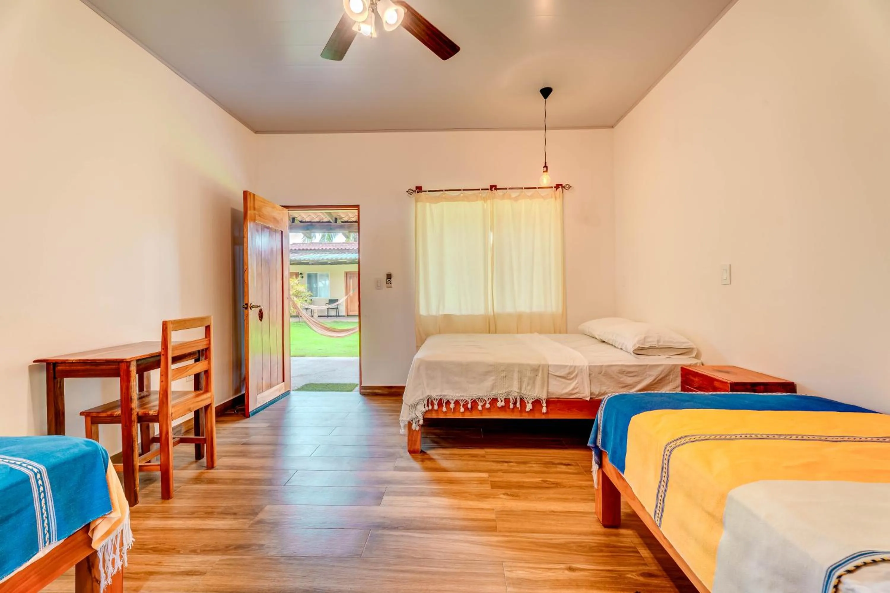 Bed in Beach Break Hotel & Surf Camp de Playa Venao