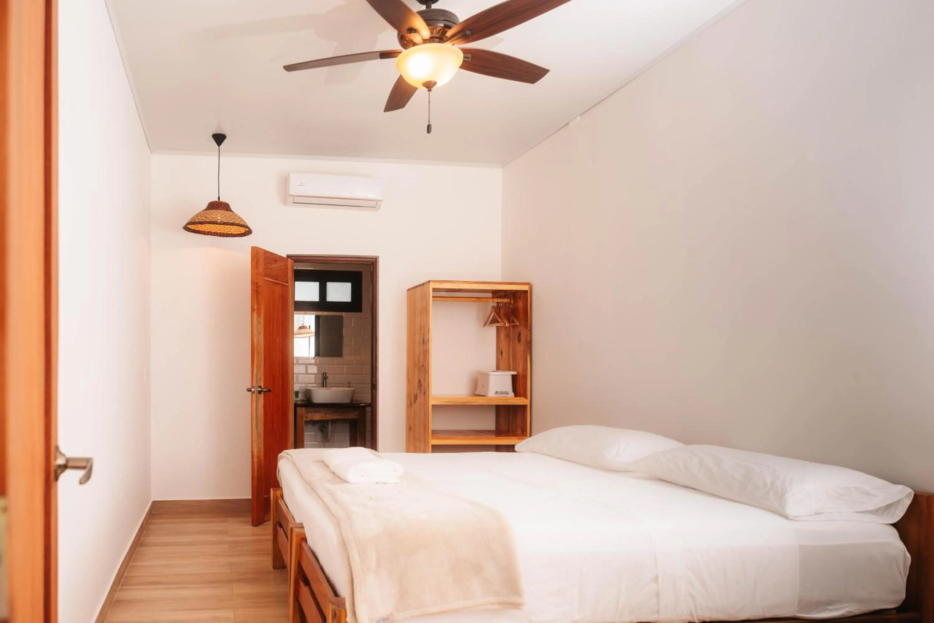 Bed in Beach Break Hotel & Surf Camp de Playa Venao
