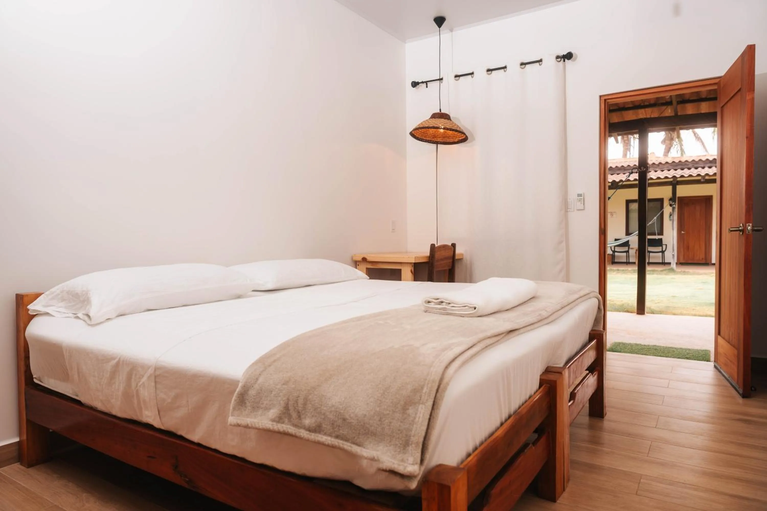 Bed in Beach Break Hotel & Surf Camp de Playa Venao