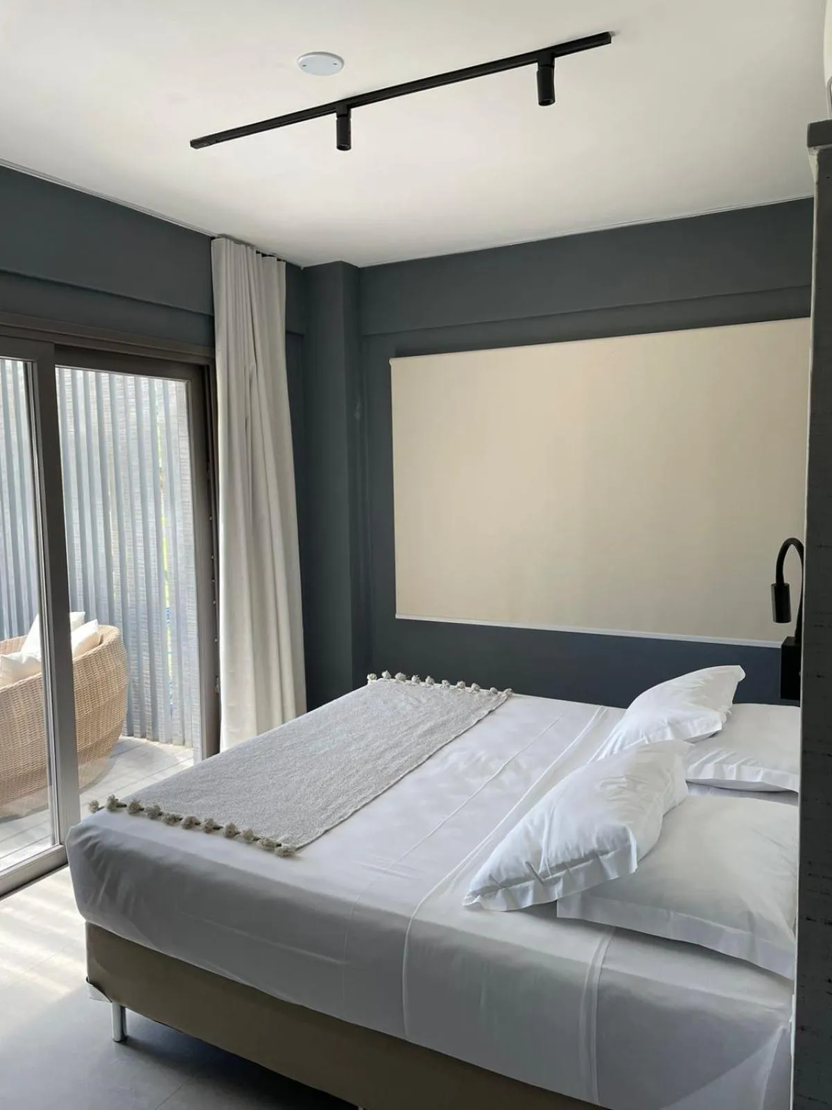 View (from property/room), Bed in Club de Mar Condo Hotel