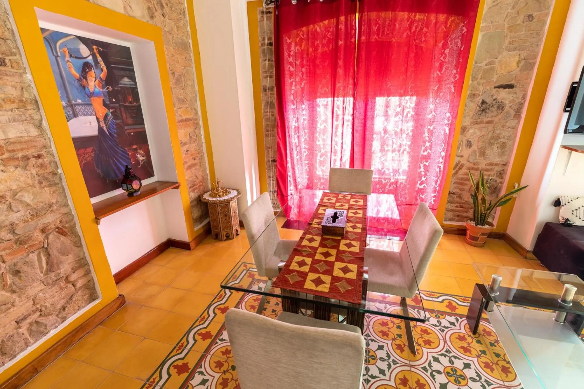 Dining area in Oasis Hotel